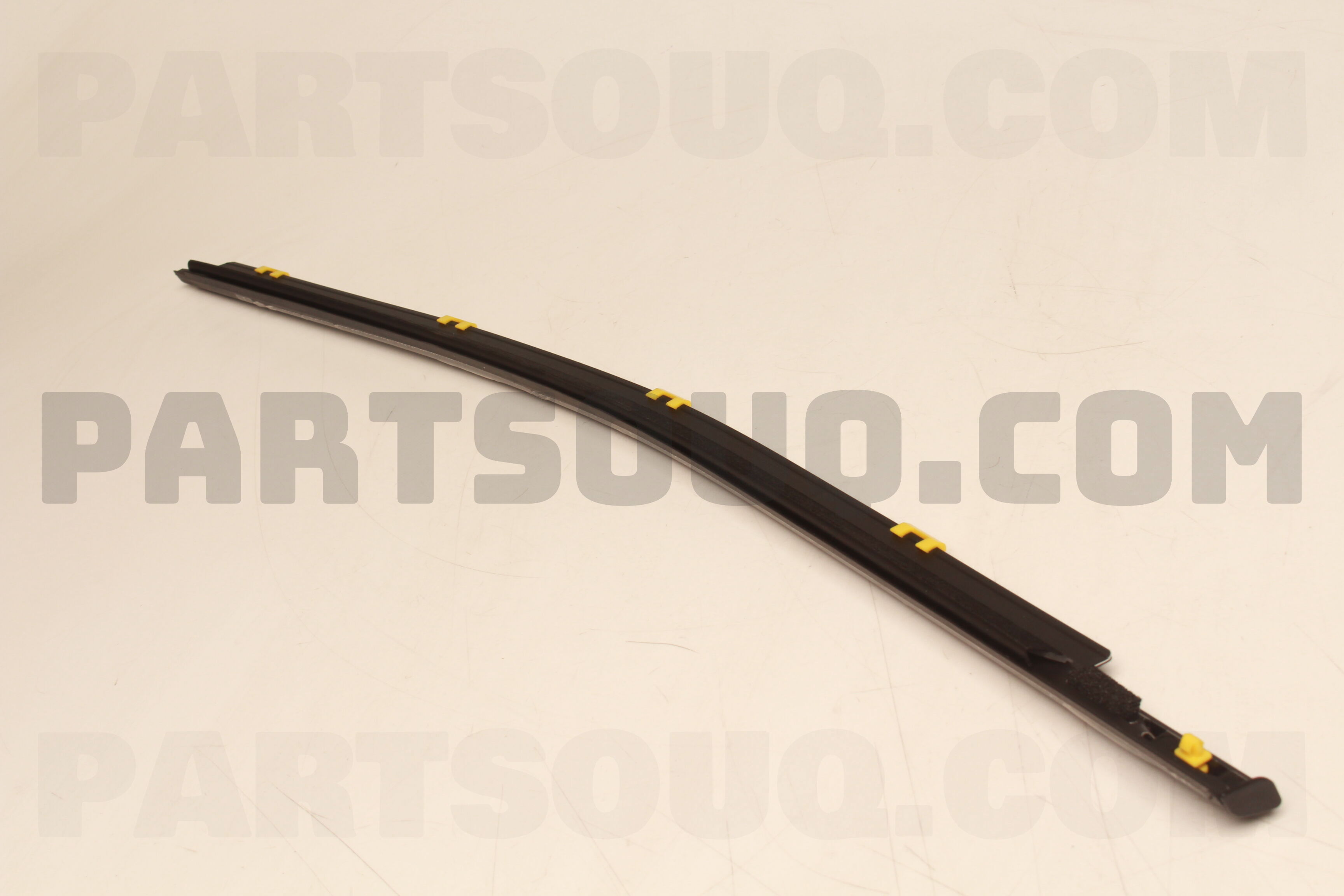 W/STRIP ASSY-RR DR BELT O/S RH 83220J3000 | Hyundai / KIA