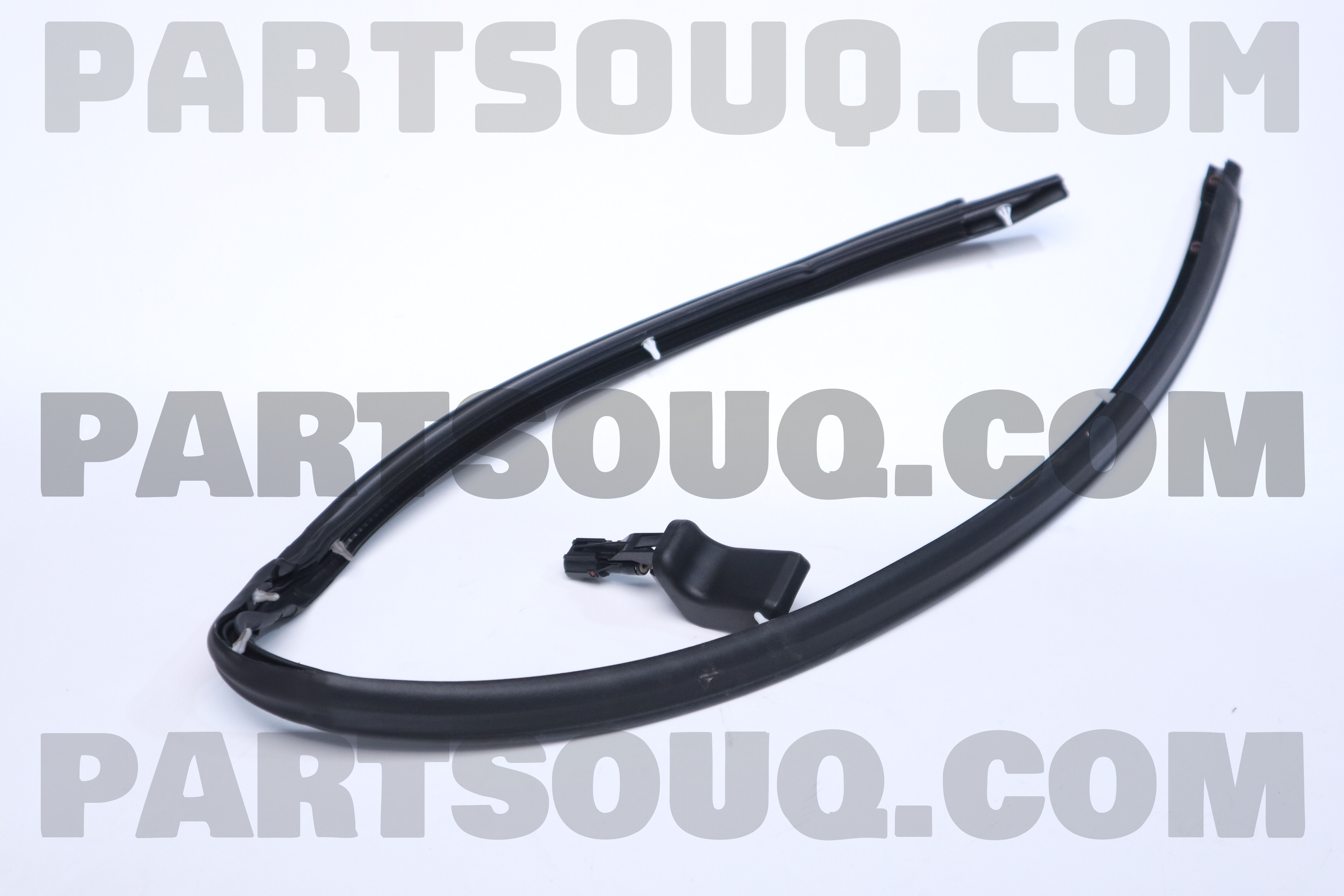 W/STRIP ASSY-RR DR A/PINCH,LH 83855R0000 | Hyundai / KIA Parts | PartSouq