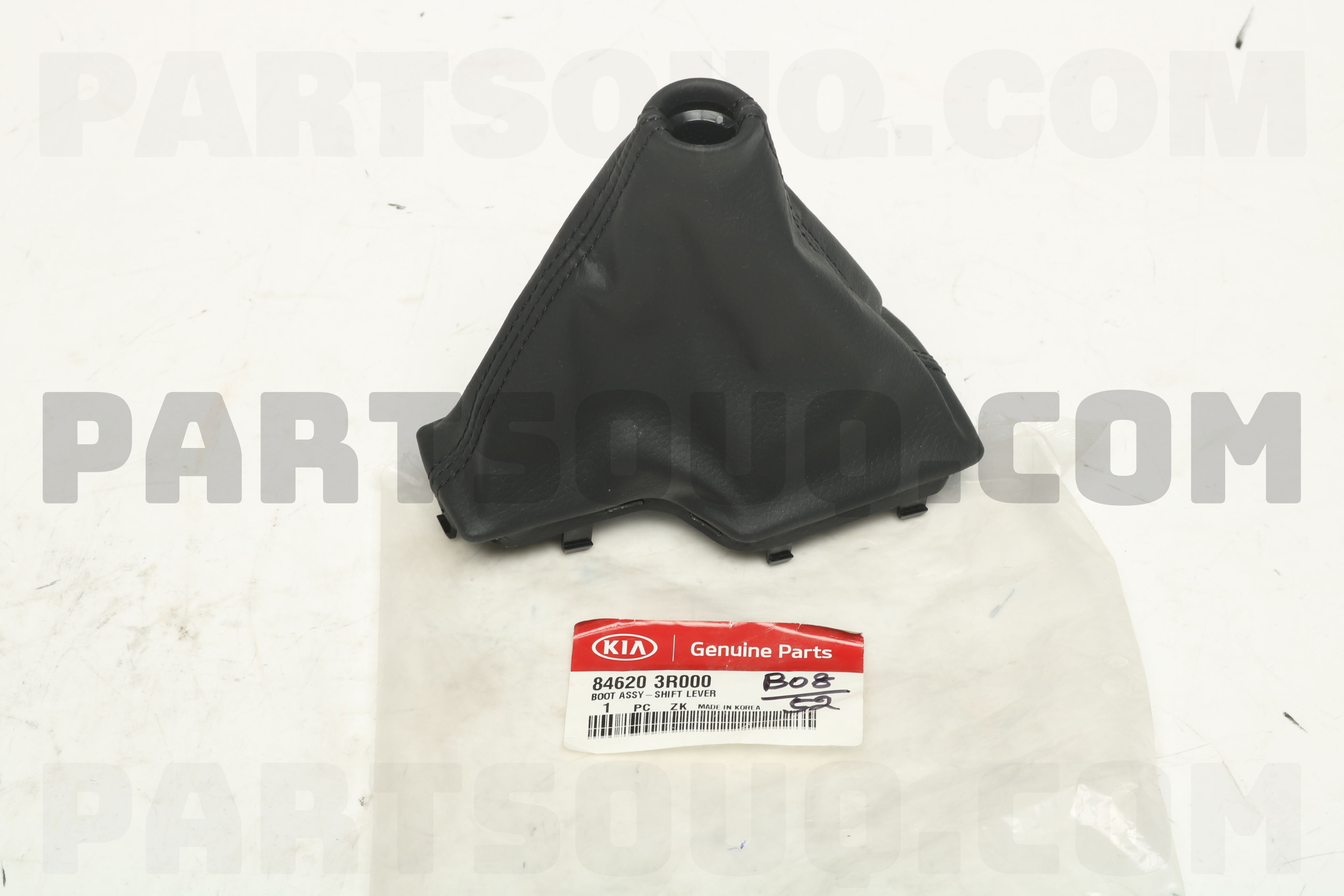 BOOT ASSYSHIFT LEVER 846203R000 Hyundai / KIA Parts PartSouq