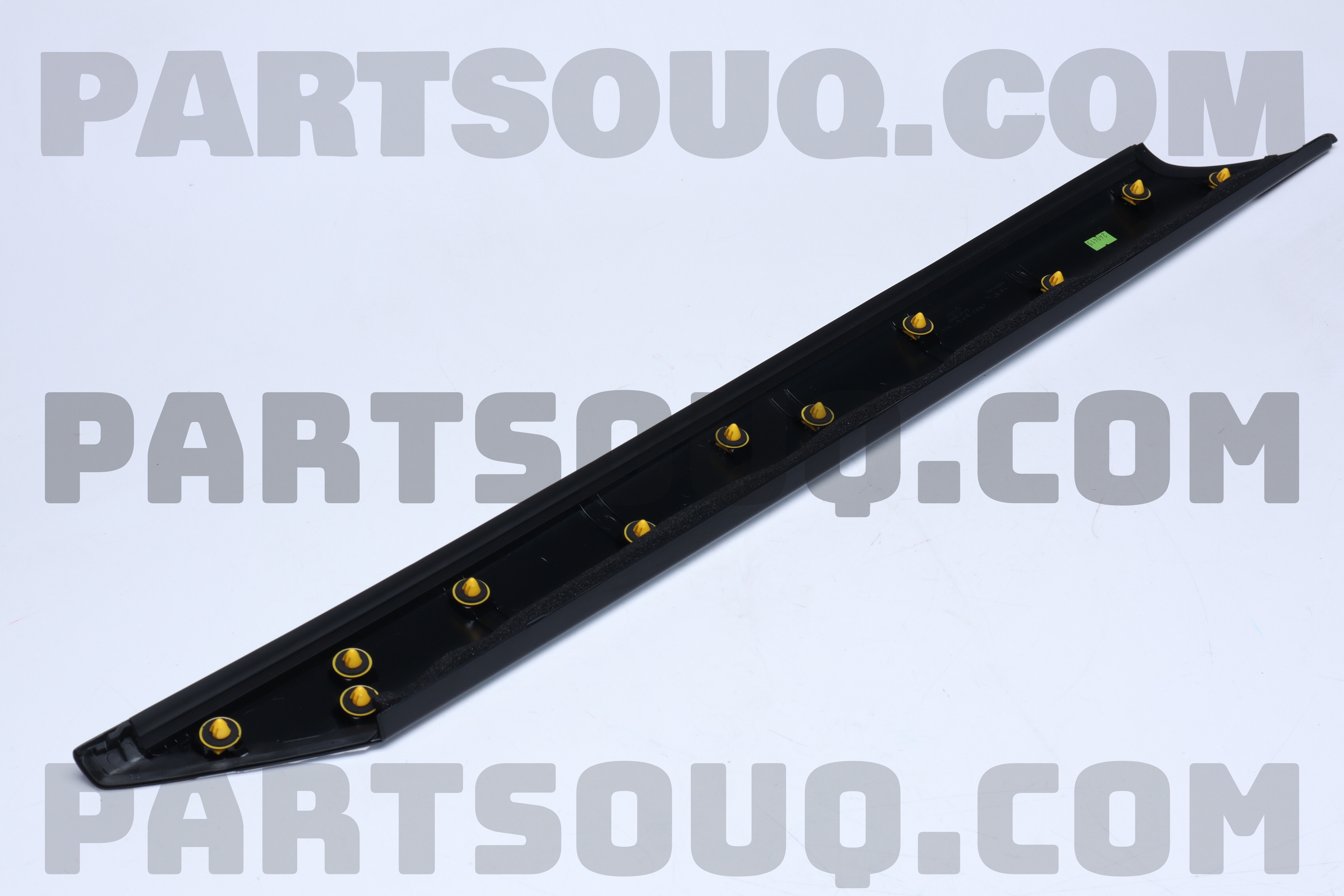 GARNISHASSY-FRRH 86260R0000 | Hyundai / KIA Parts | PartSouq