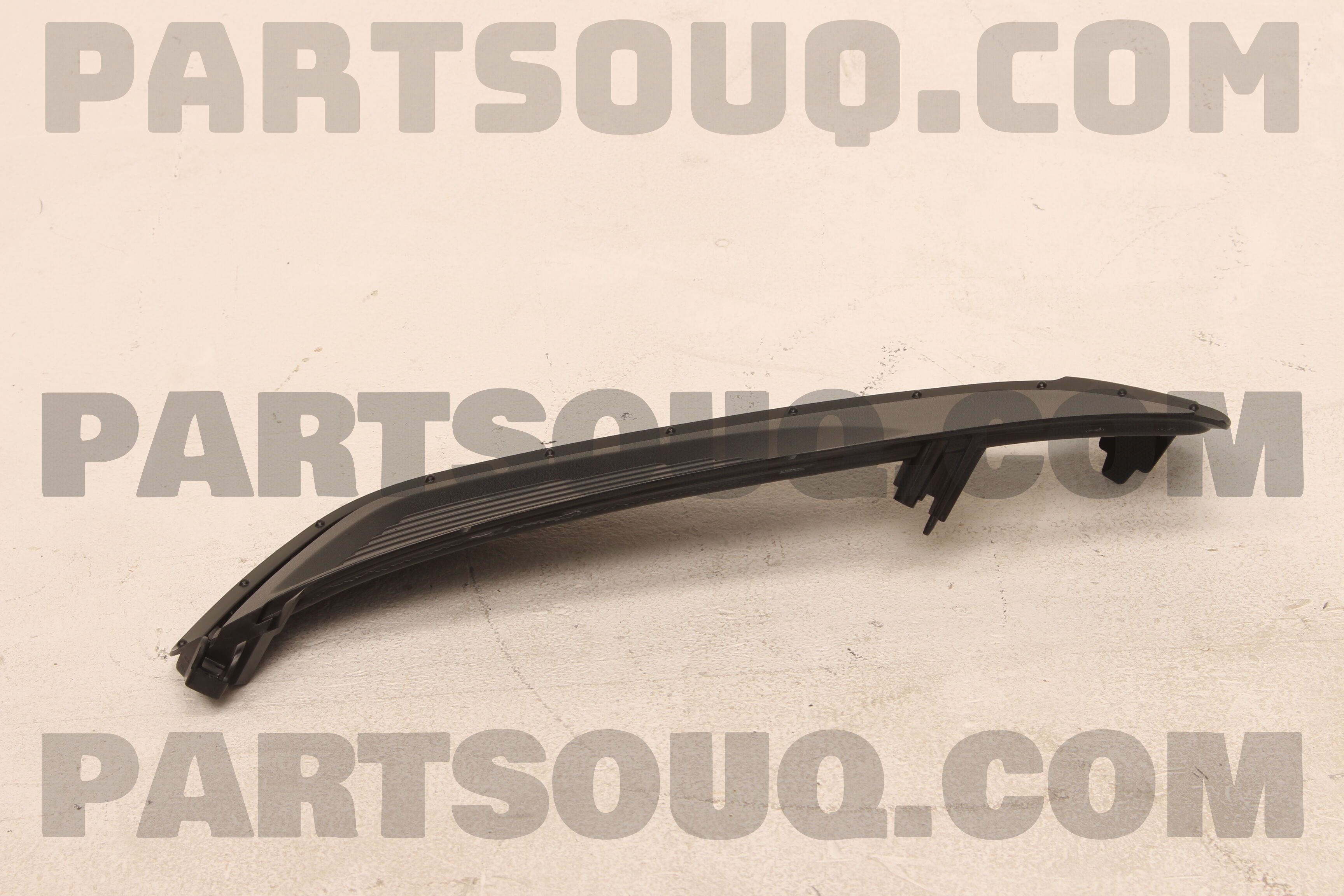 86526D7000 COVER-FR FOG LAMP UPR,RH