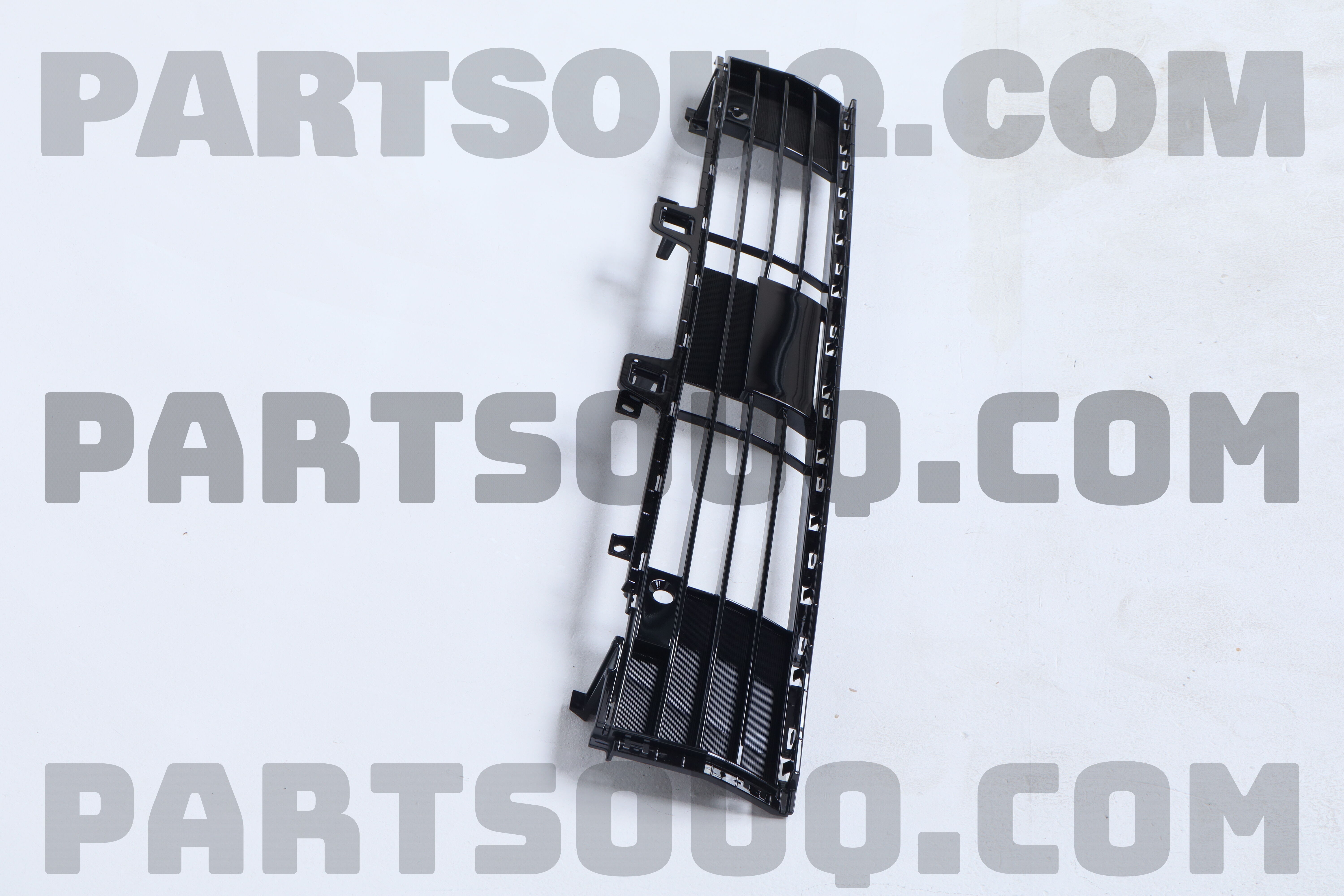 GRILLE-FRONT BUMPER 86531P6100EBR | Hyundai / KIA Parts | PartSouq