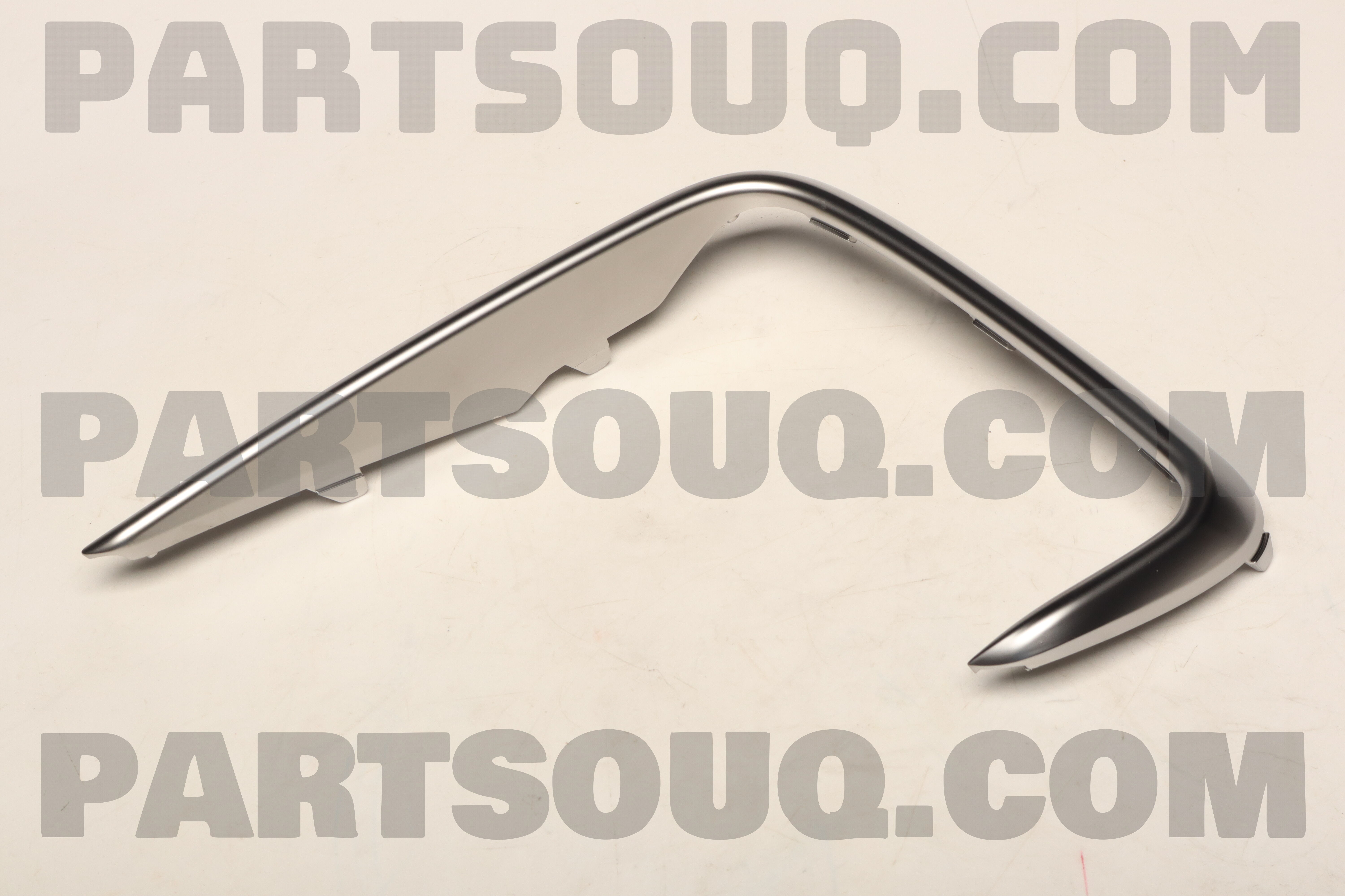 CR PIECE,LH 86555B8AA0 | Hyundai / KIA Parts | PartSouq