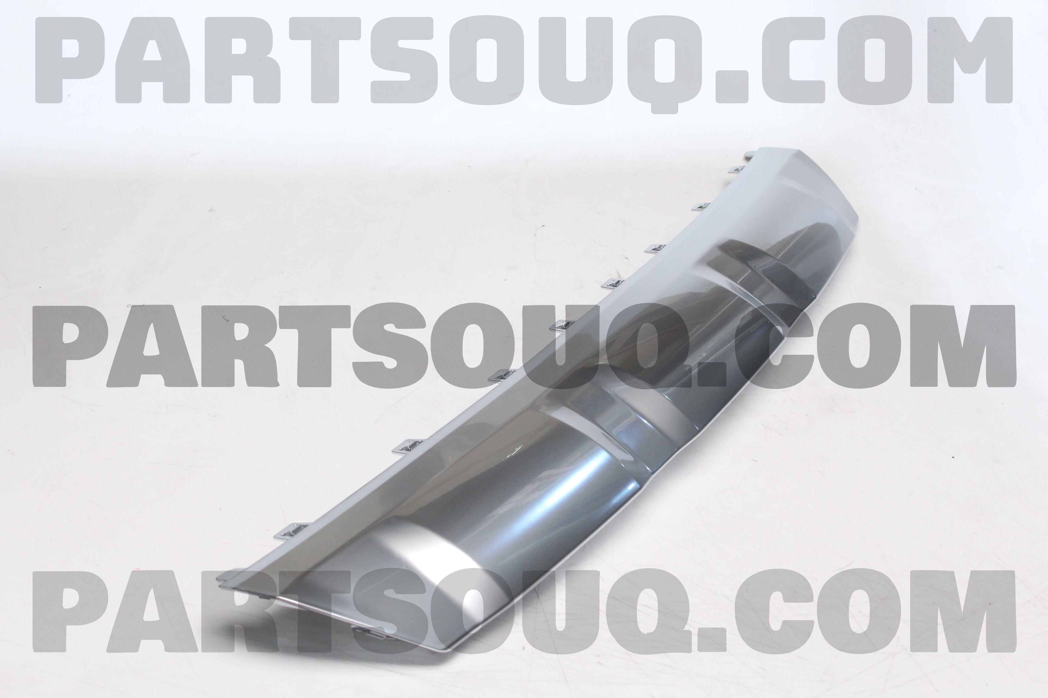 SKID PLATE-FR BUMPER 86577R2CA0 | Hyundai / KIA Parts | PartSouq