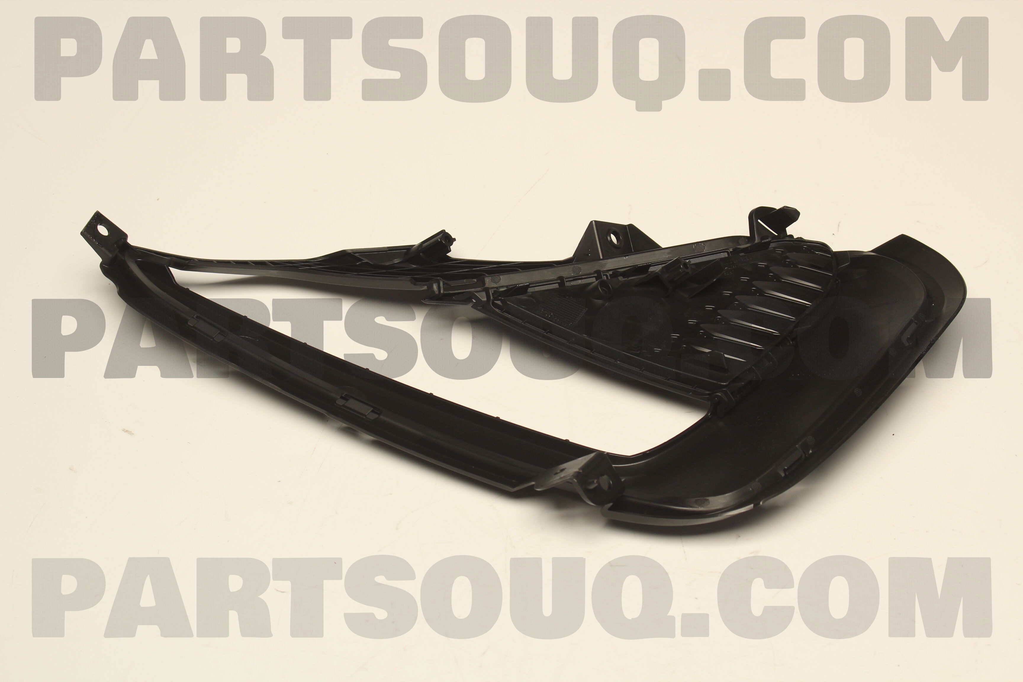 MOULDINGASSY-FRONT 86593D4510 | Hyundai / KIA Parts | PartSouq