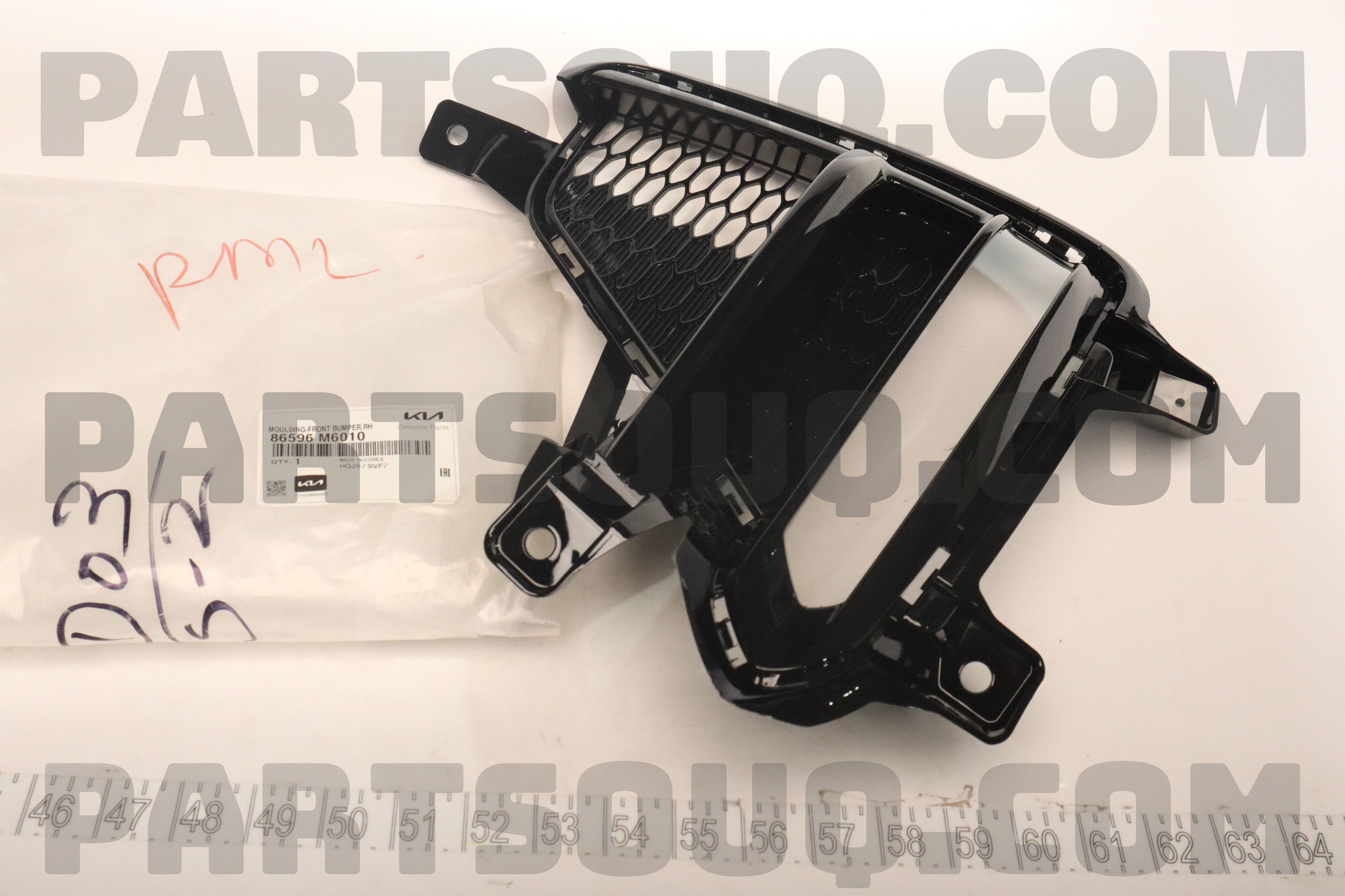 MOULDING-FRONT BUMPER,RH 86596M6010 | Hyundai / KIA Parts | PartSouq