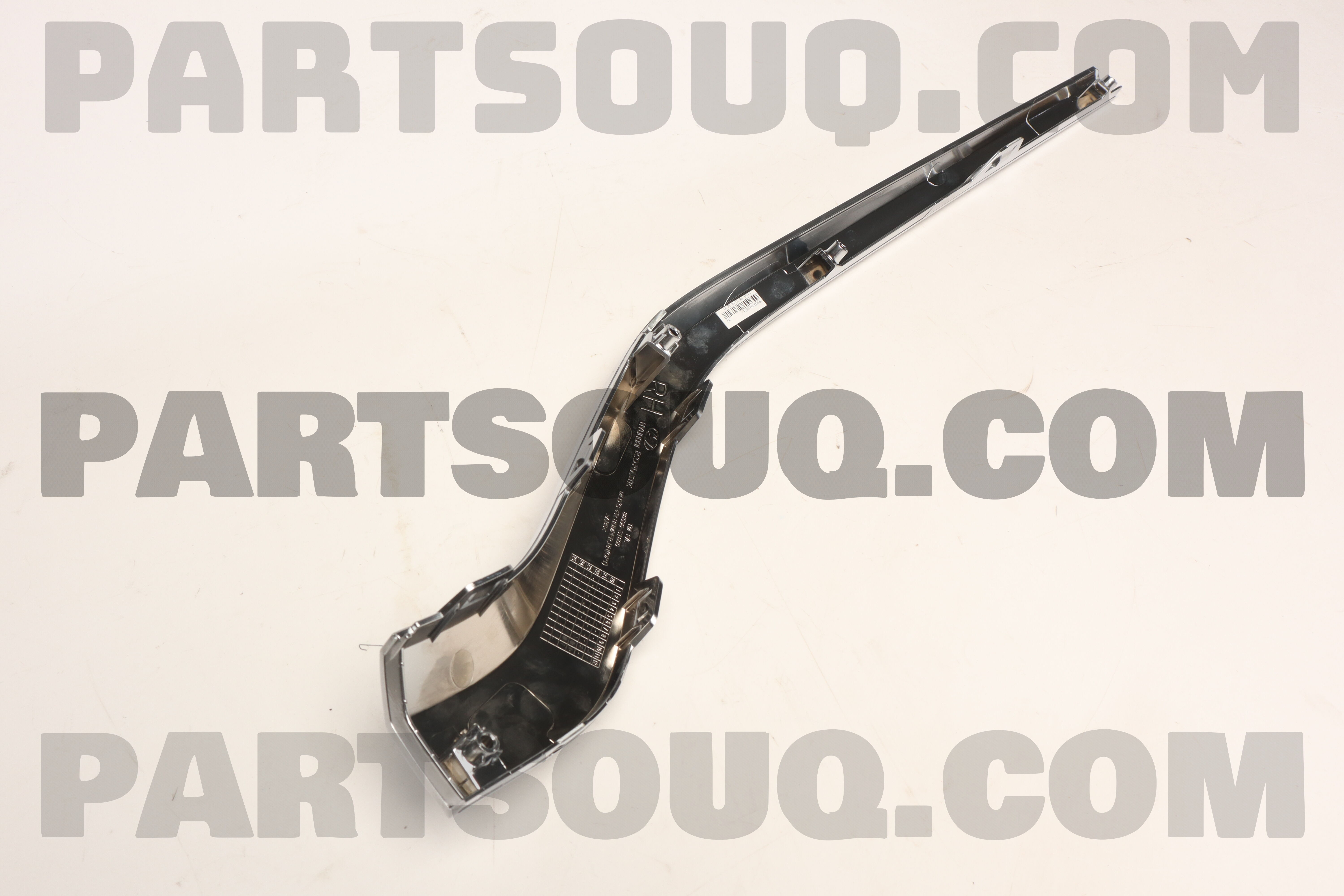 MOULDING-FRONT BUMPER,RH 86596S1600 | Hyundai / KIA Parts | PartSouq