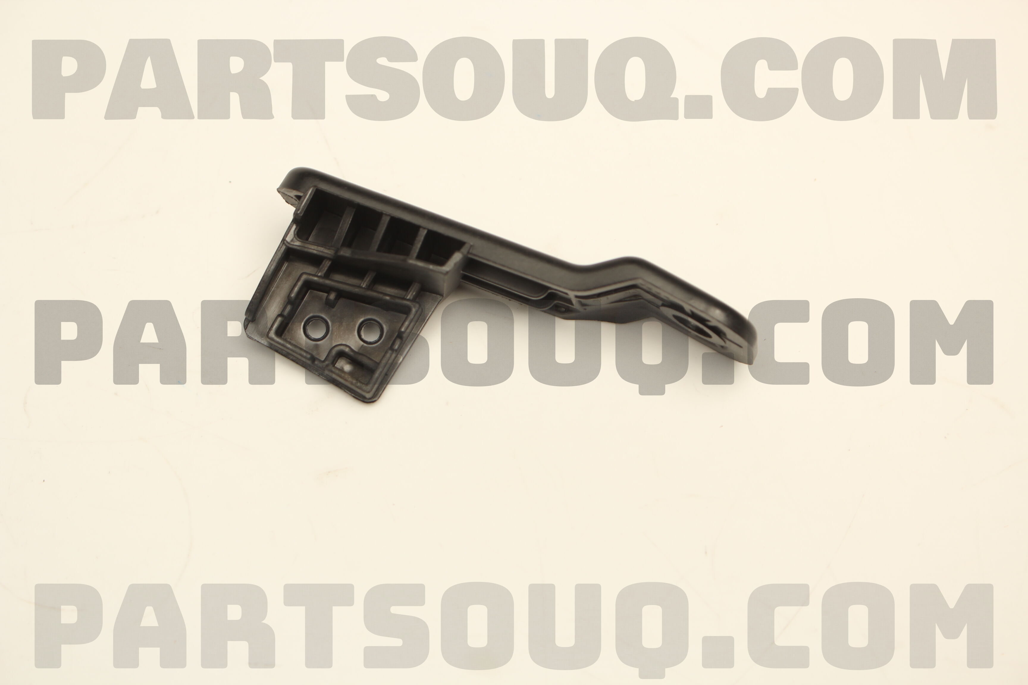 92138 R5000 BRACKET ASSY-HEAD LAMP MTG,LH 92132J5000 | Hyundai / KIA Parts | PartSouq