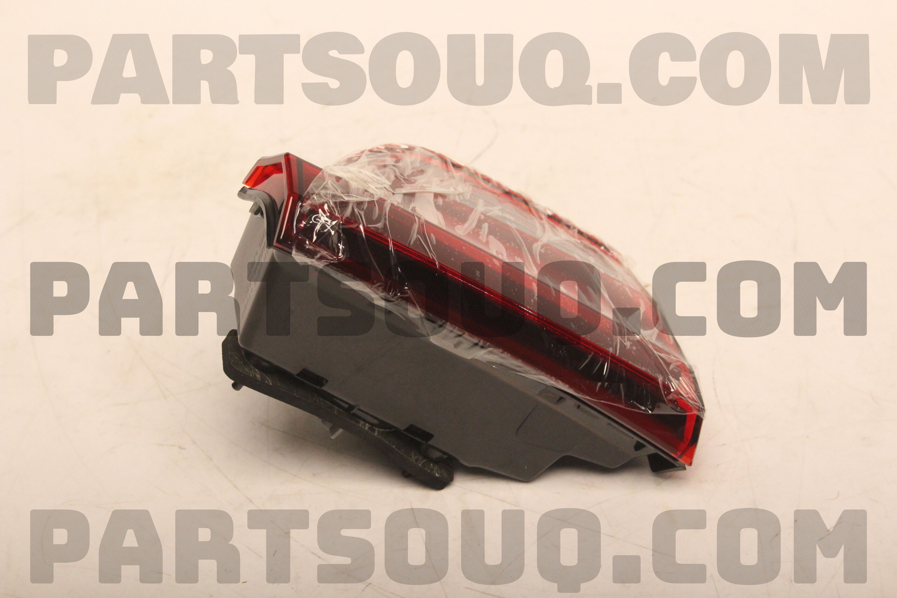 LAMP ASSY-REAR COMB INSIDE,LH 92403CC000 | Hyundai / KIA Parts | PartSouq