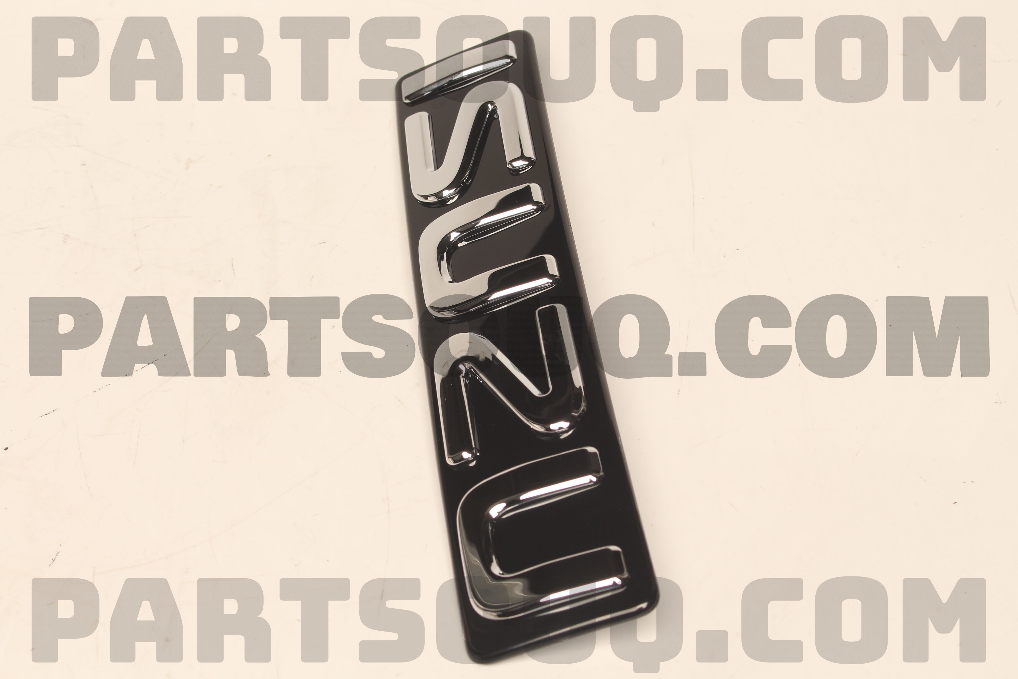 Emblem; Rad Grille 8981649120 | Isuzu Parts | PartSouq