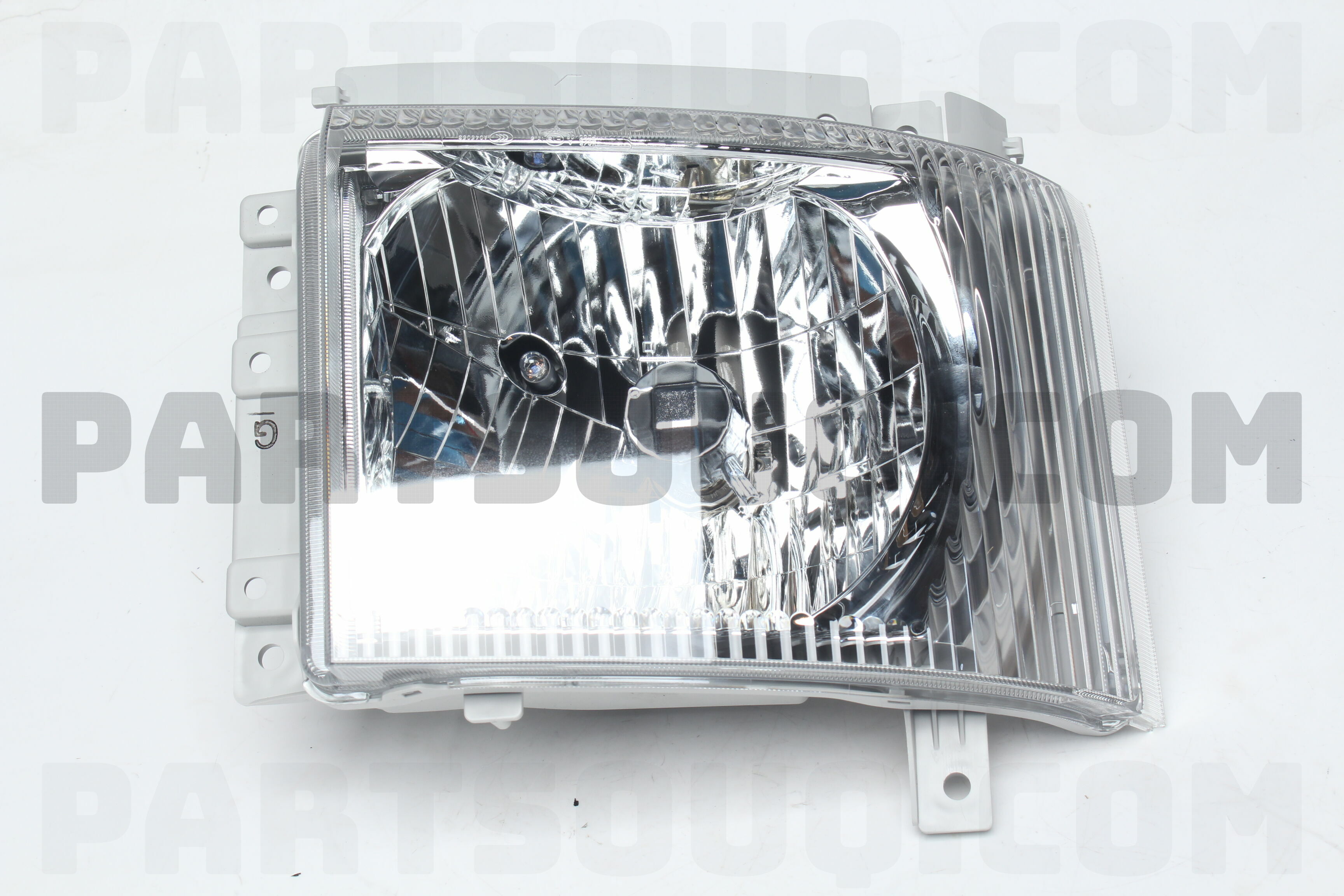 最安プラン Head Asm; Lamp 8982413270 PartSouq | Parts Isuzu | その他