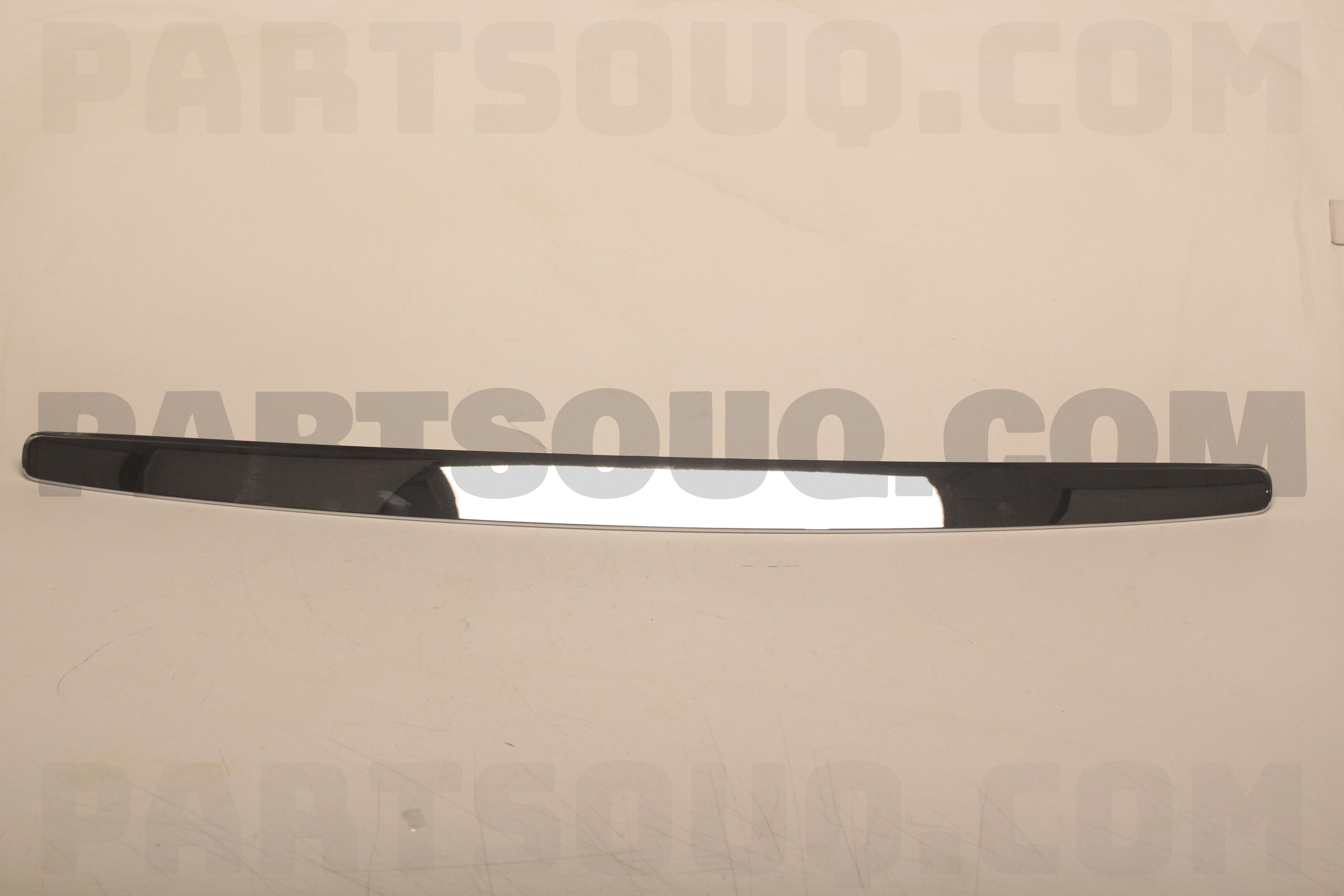 MOLDING; HOOD 8982695660 | Isuzu Parts | PartSouq