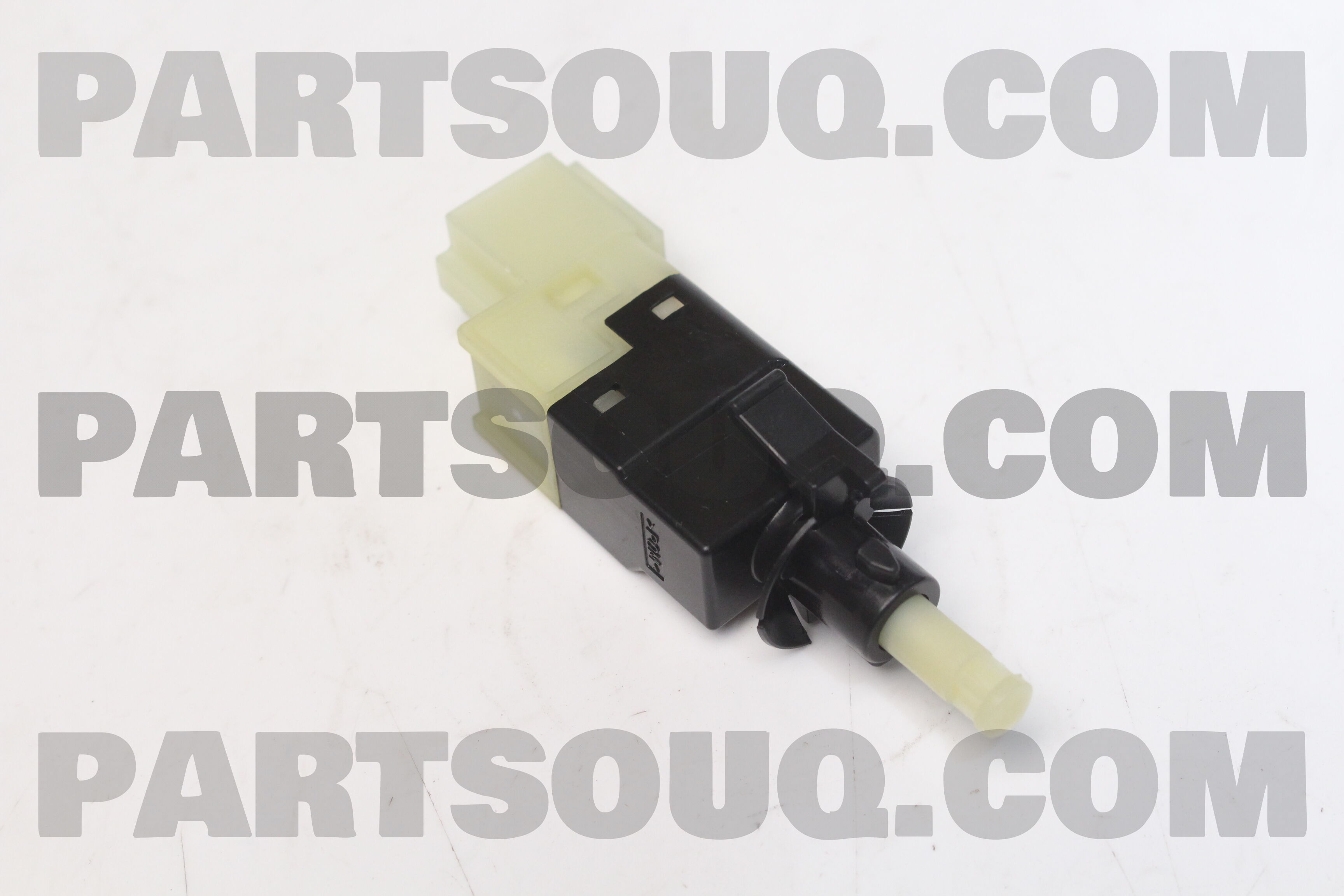 SWITCH,STOP LIGHTE(W211)SPRIN 0242278 TruckTec Parts PartSouq