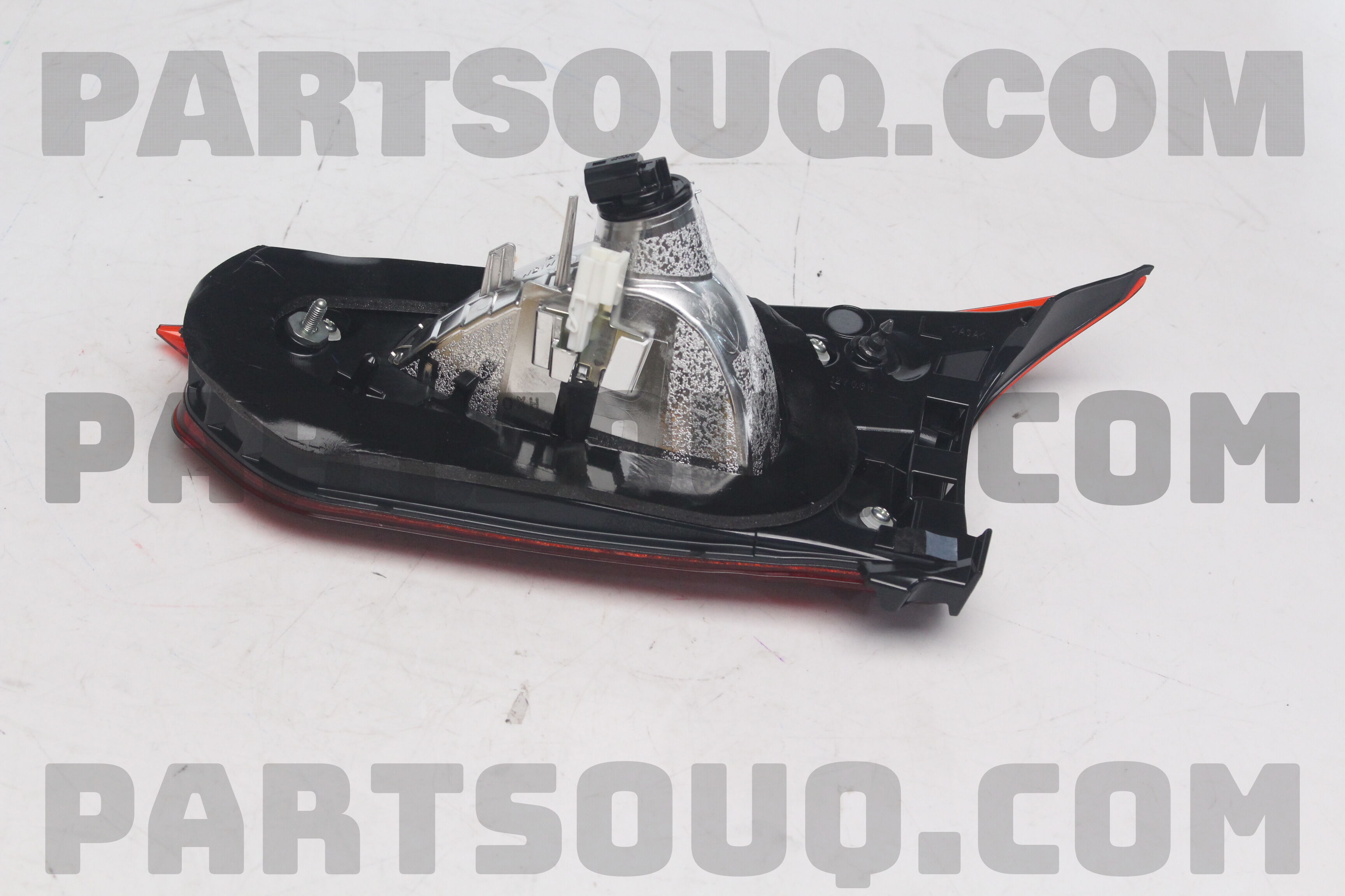 LAMP(L),TRUNK LID BJF2513G0D | Mazda Parts | PartSouq