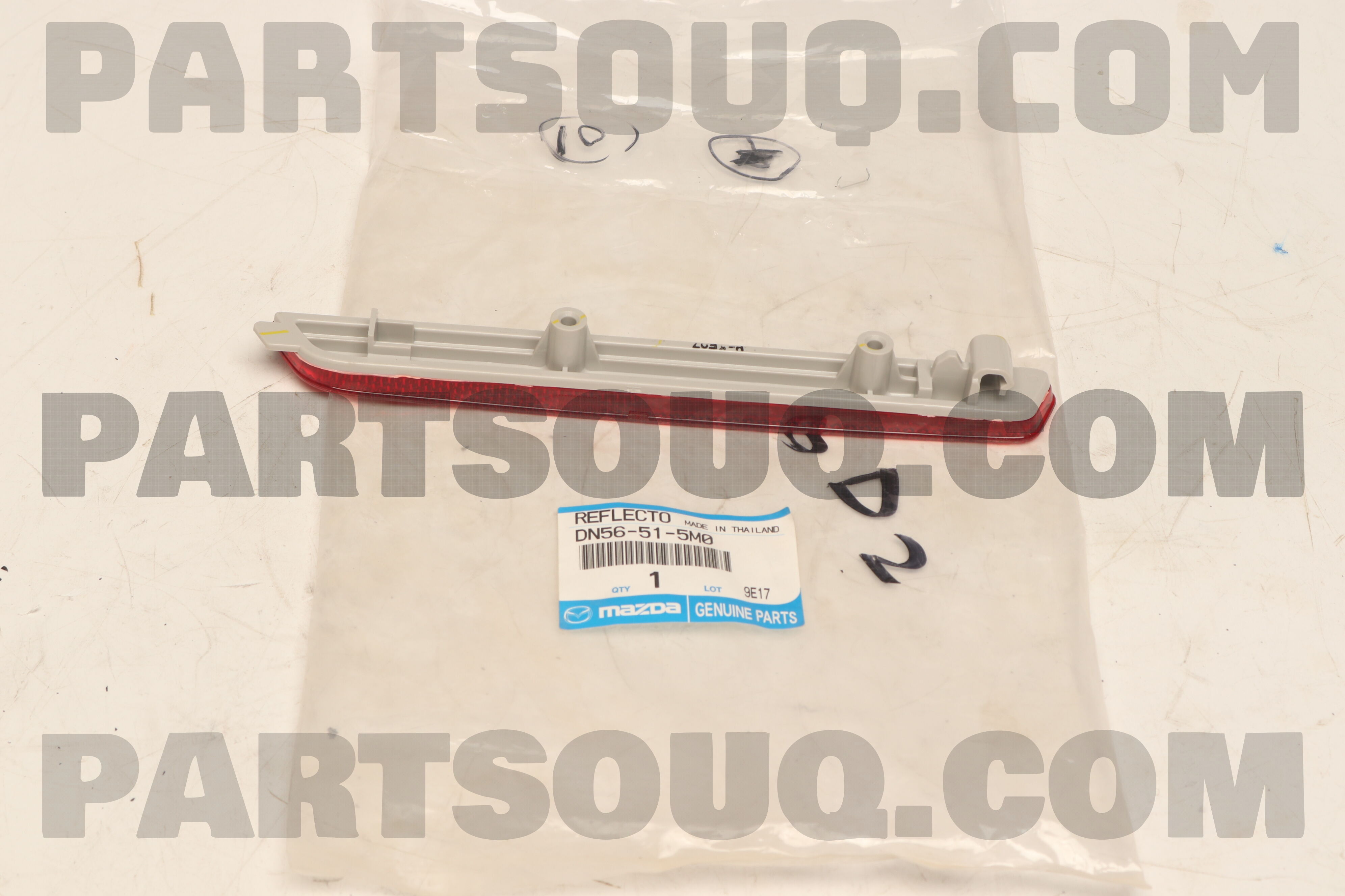 Mazda Rear Reflex REFLECTOR(L),REFLEX-REAR DN56515M0 | Mazda Parts | PartSouq