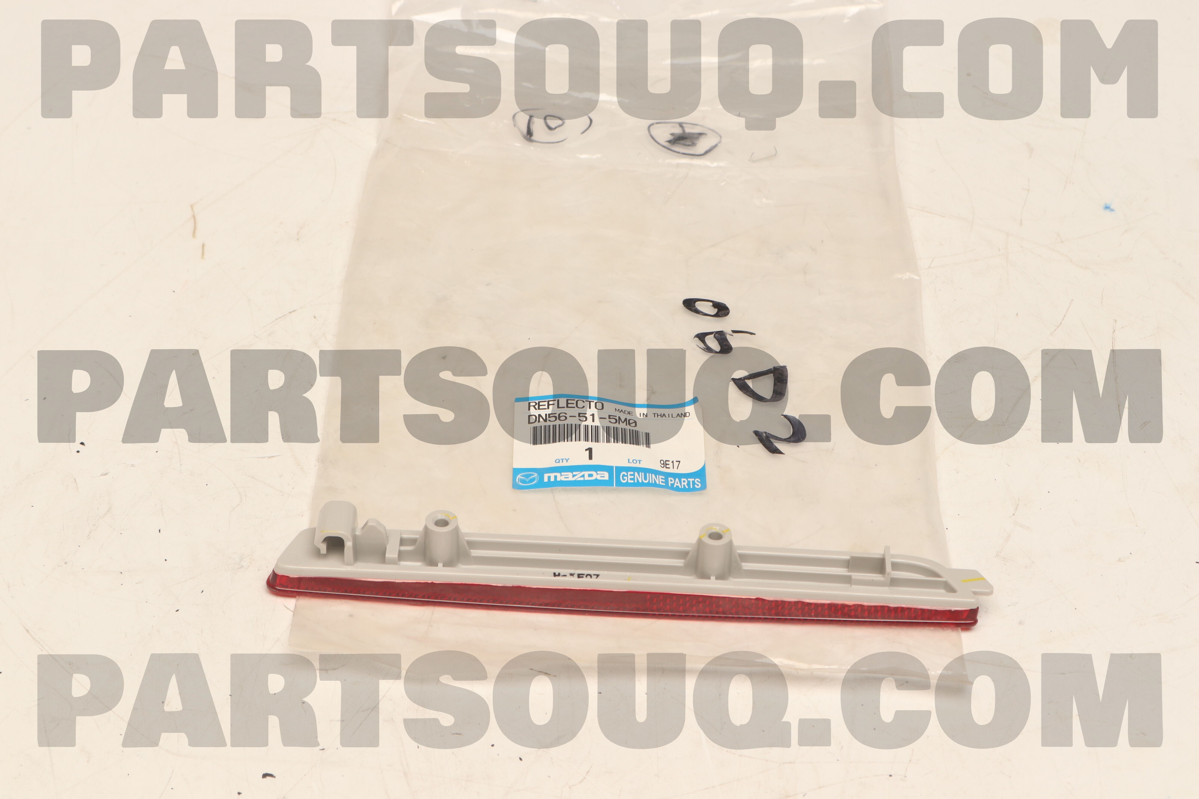 Mazda Rear Reflex REFLECTOR(L),REFLEX-REAR DN56515M0 | Mazda Parts | PartSouq