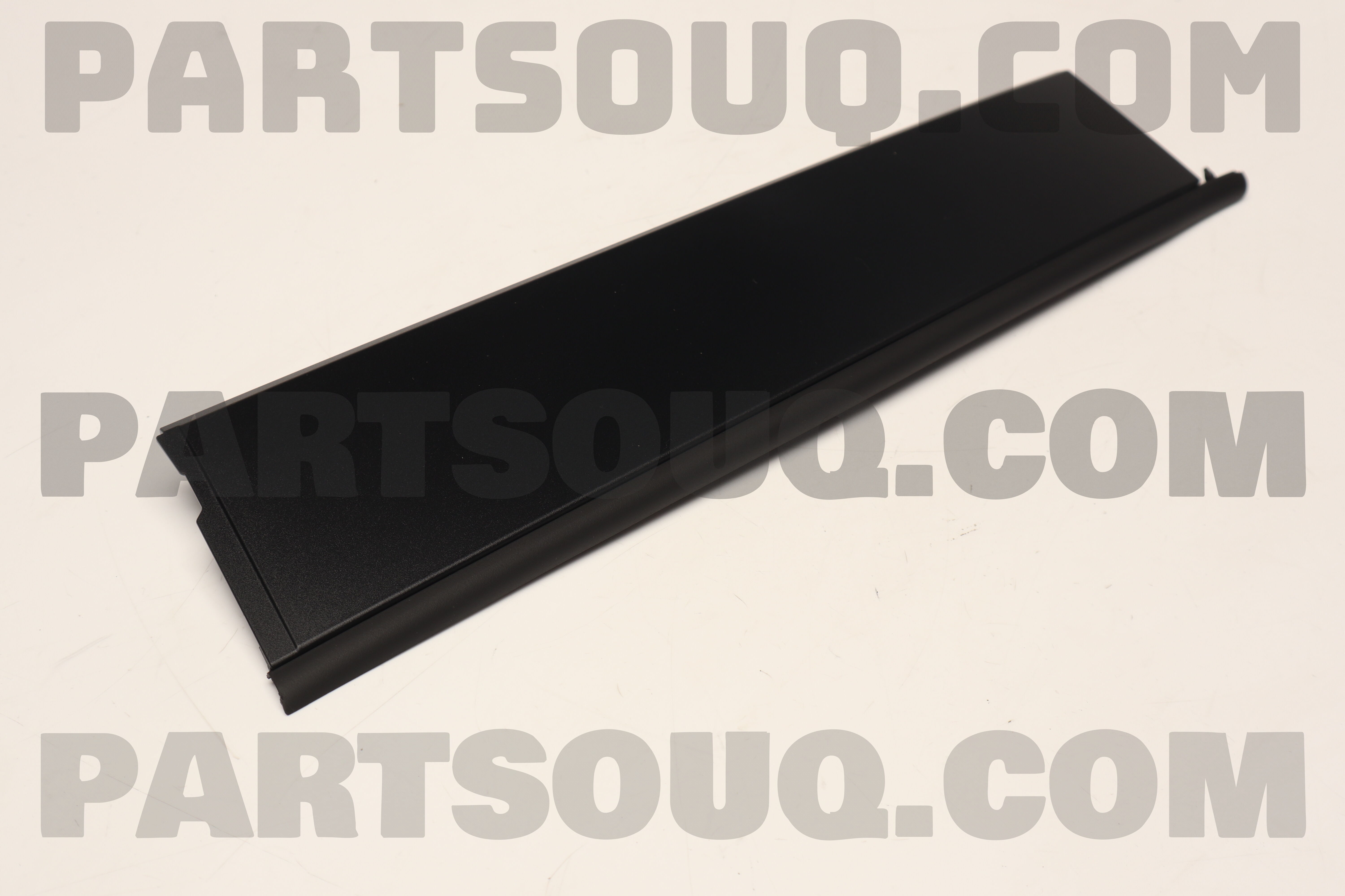 GARNISH(R),REAR DOOR KB7W50M30B | Mazda Parts | PartSouq