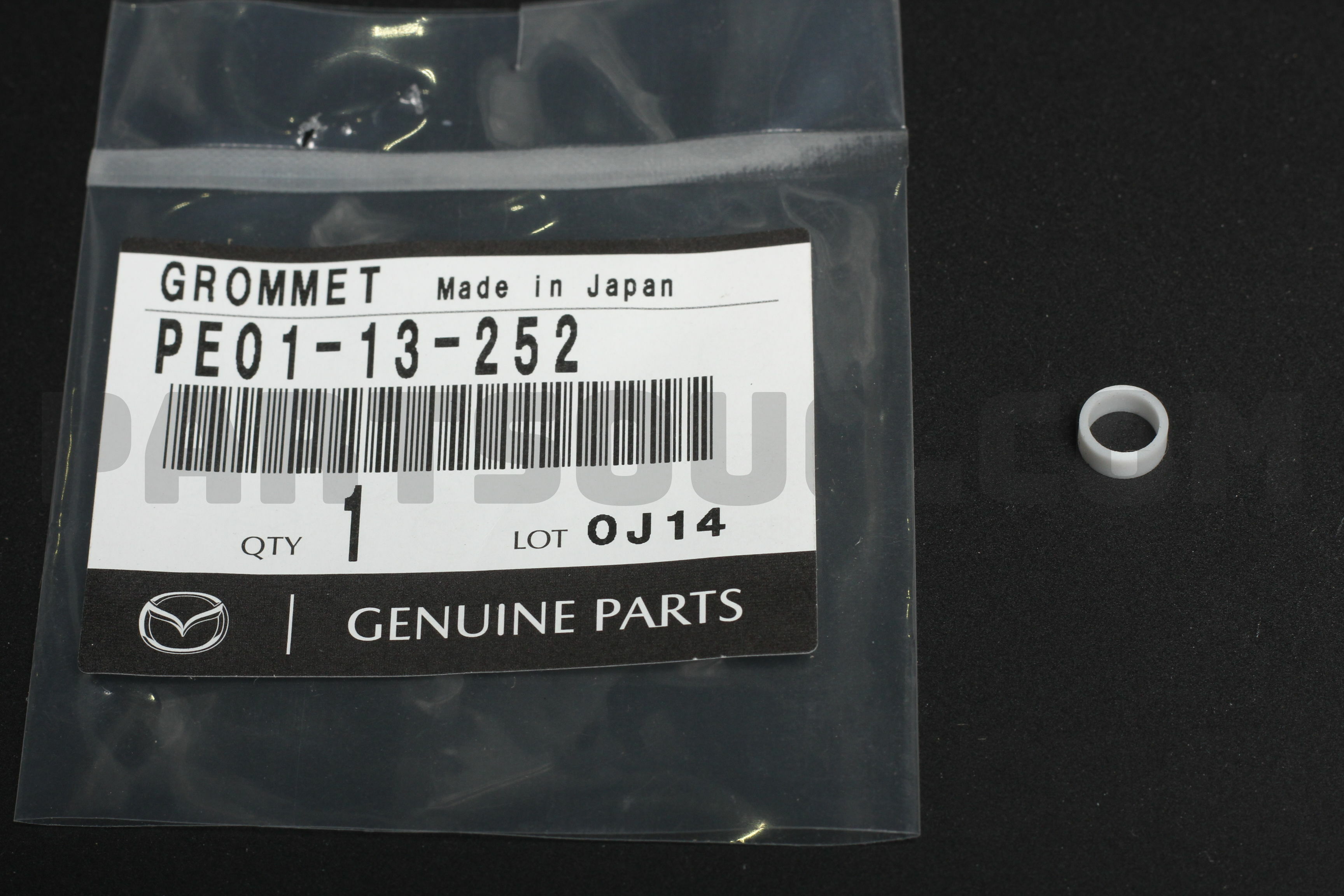 GROMMET PE0113252 | Mazda Parts | PartSouq