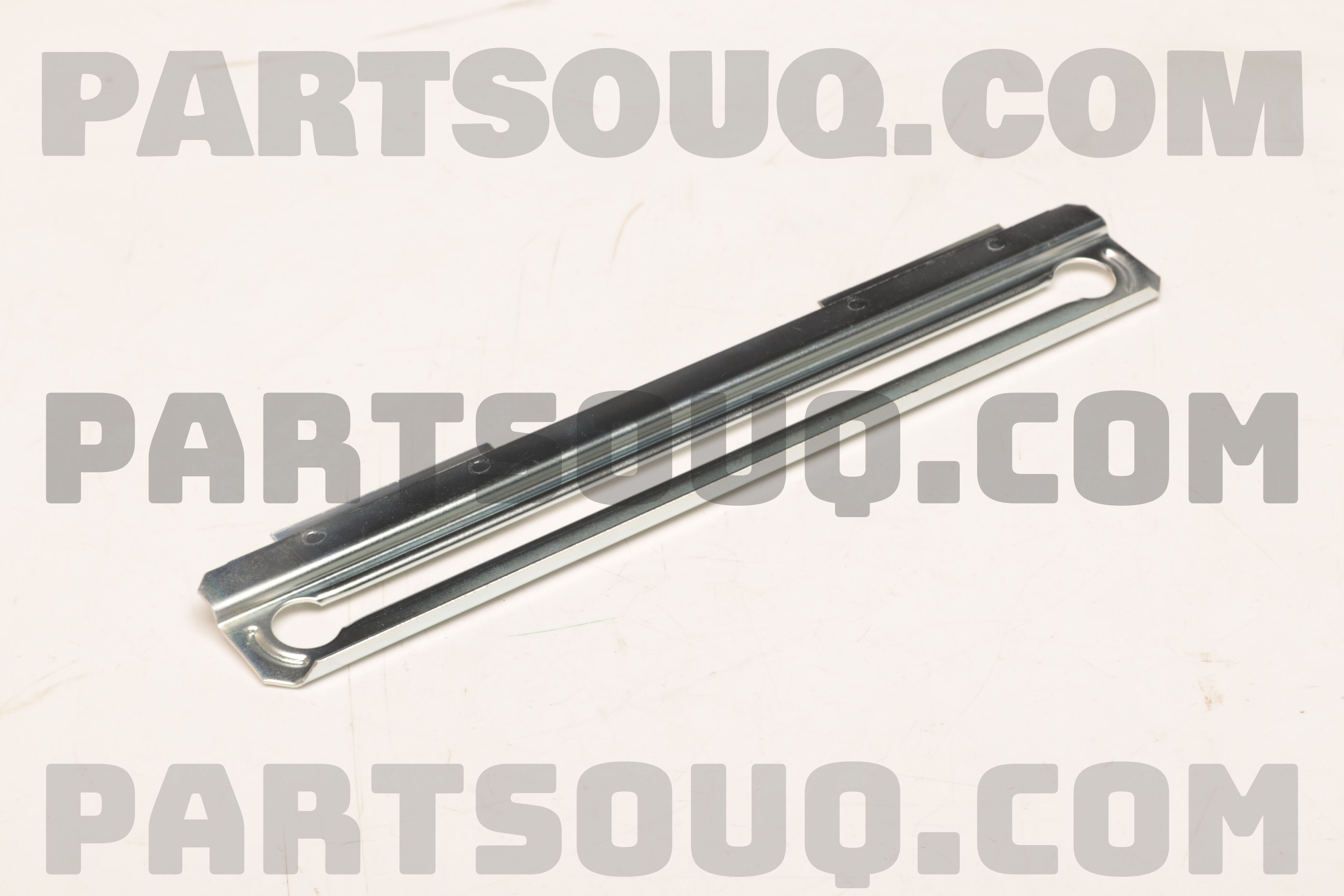 BRACKET,LIFT UH837253XA | Mazda Parts | PartSouq