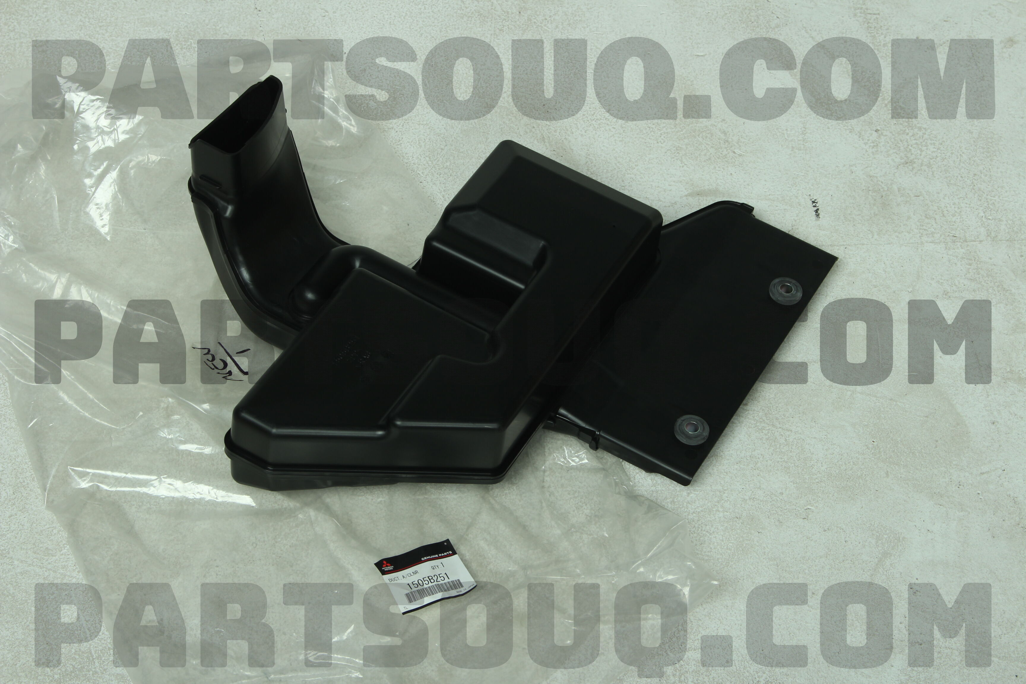 DUCT,A/CLNR INTAKE 1505B251 | FUSO Parts | PartSouq