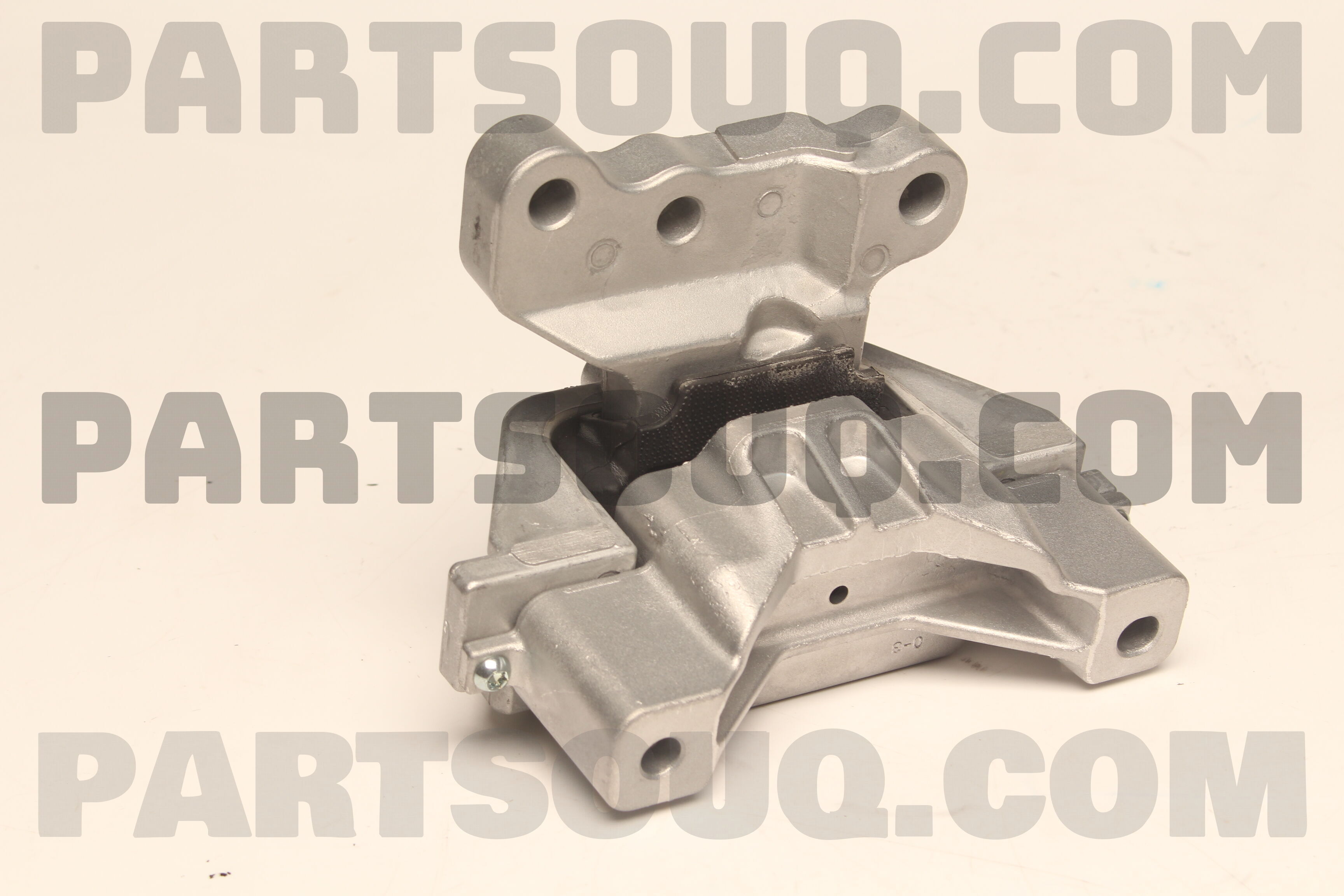 BRACKET,T/M MOUNTING 2910A137 | Mitsubishi Parts | PartSouq
