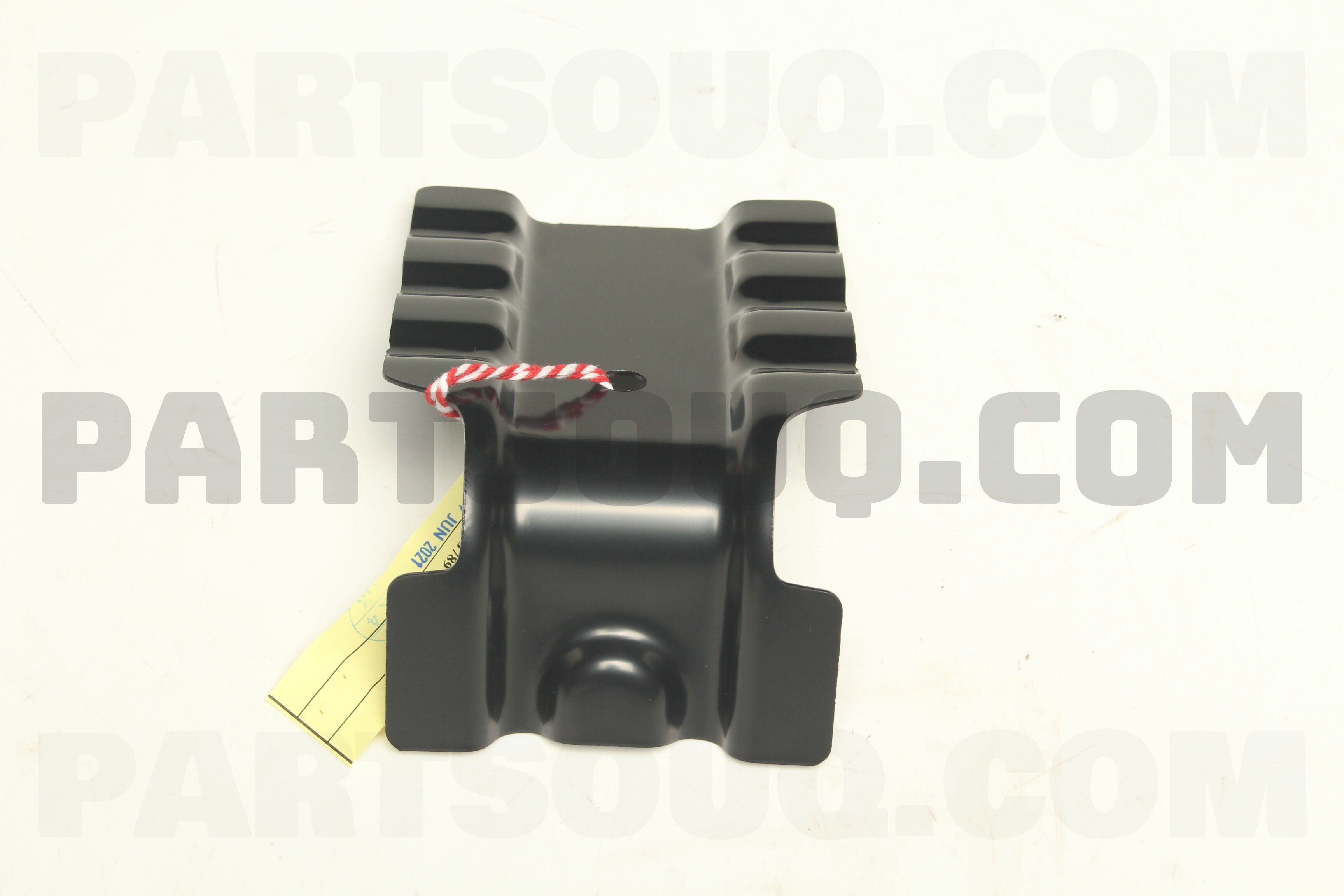 GUSSET,FENDER SHIELD 5220J789 | Mitsubishi Parts | PartSouq