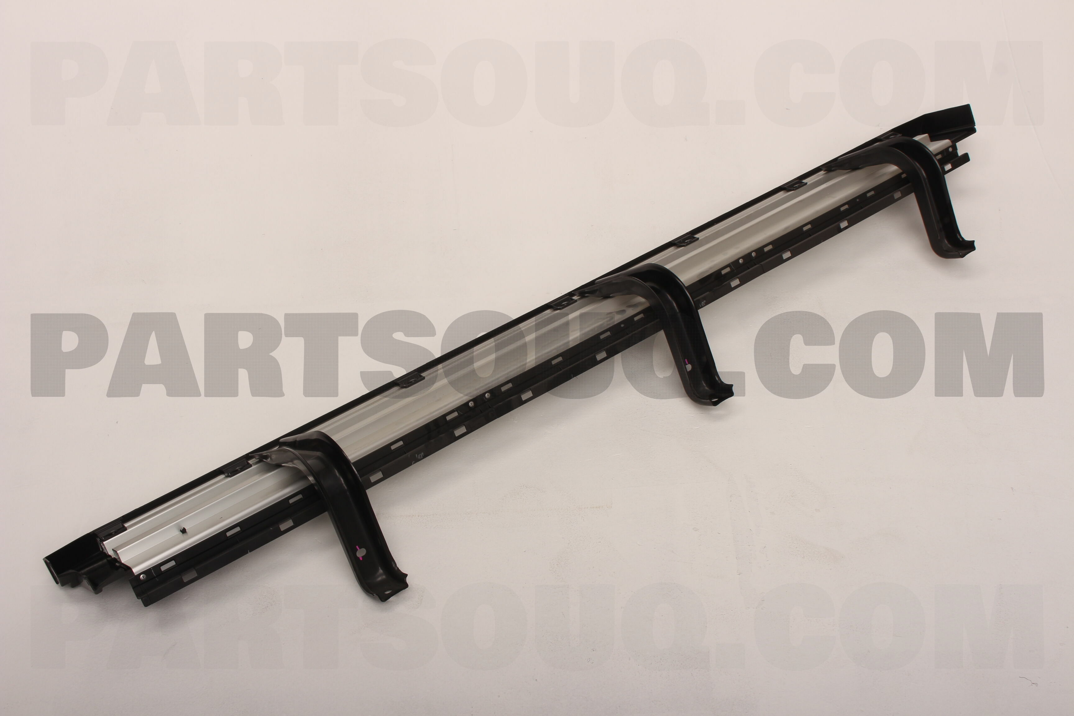 STEP ASSY,SIDE,LH 5360A165 | Mitsubishi Parts | PartSouq
