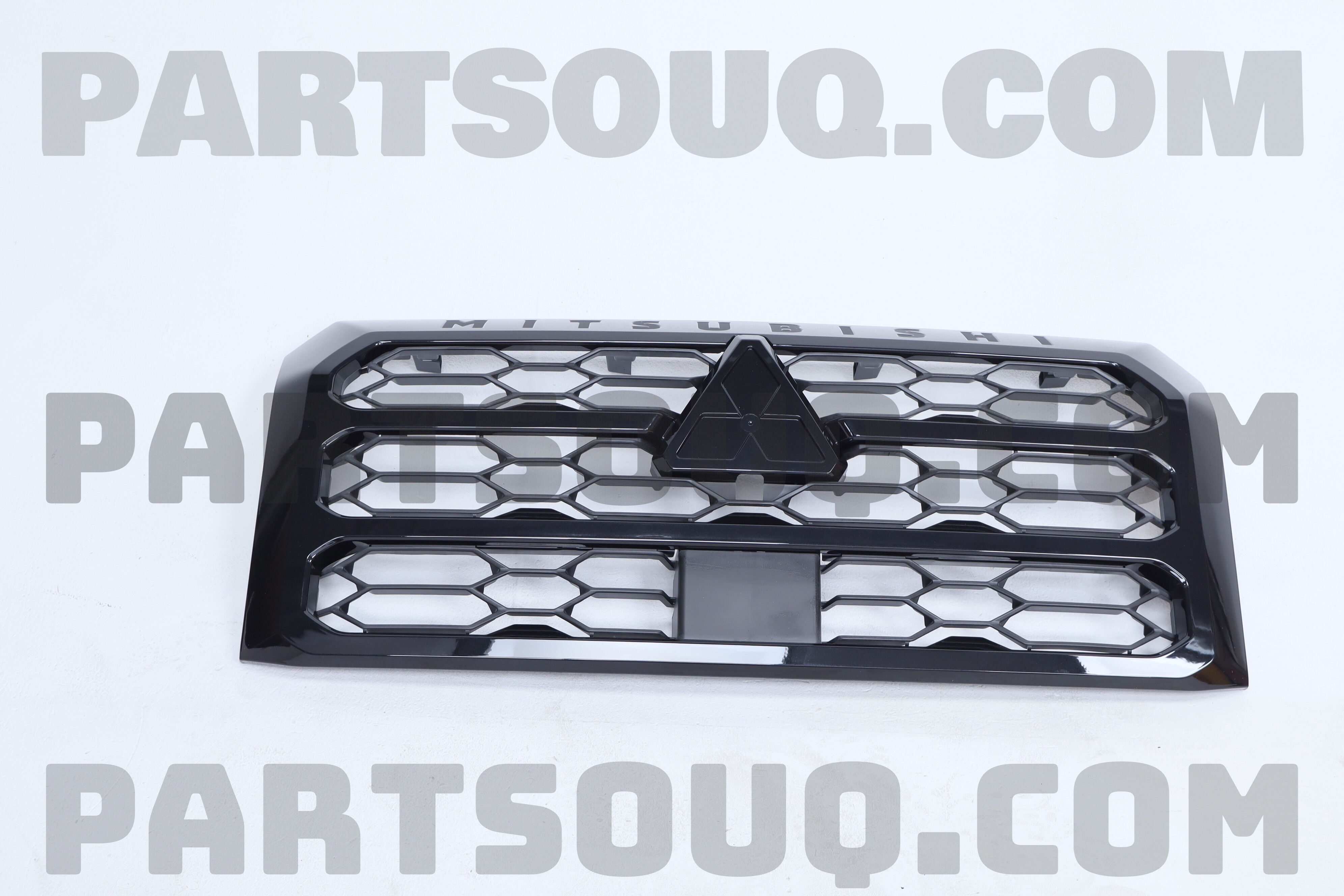 GRILLE,RADIATOR 62310A067P | Mitsubishi Parts | PartSouq