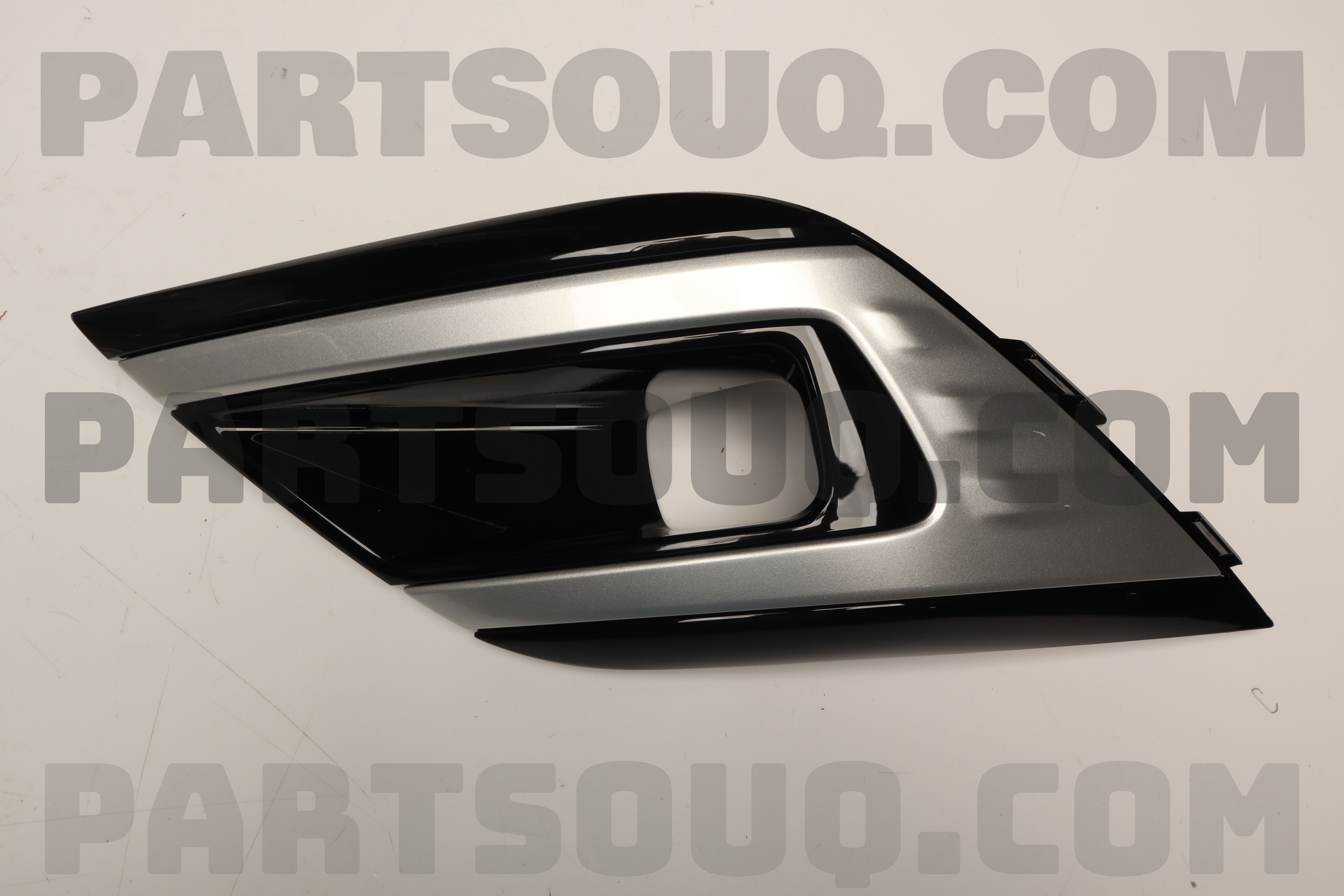 GARNISH,FR BUMPER,LH 6400J303XA | Mitsubishi Parts | PartSouq