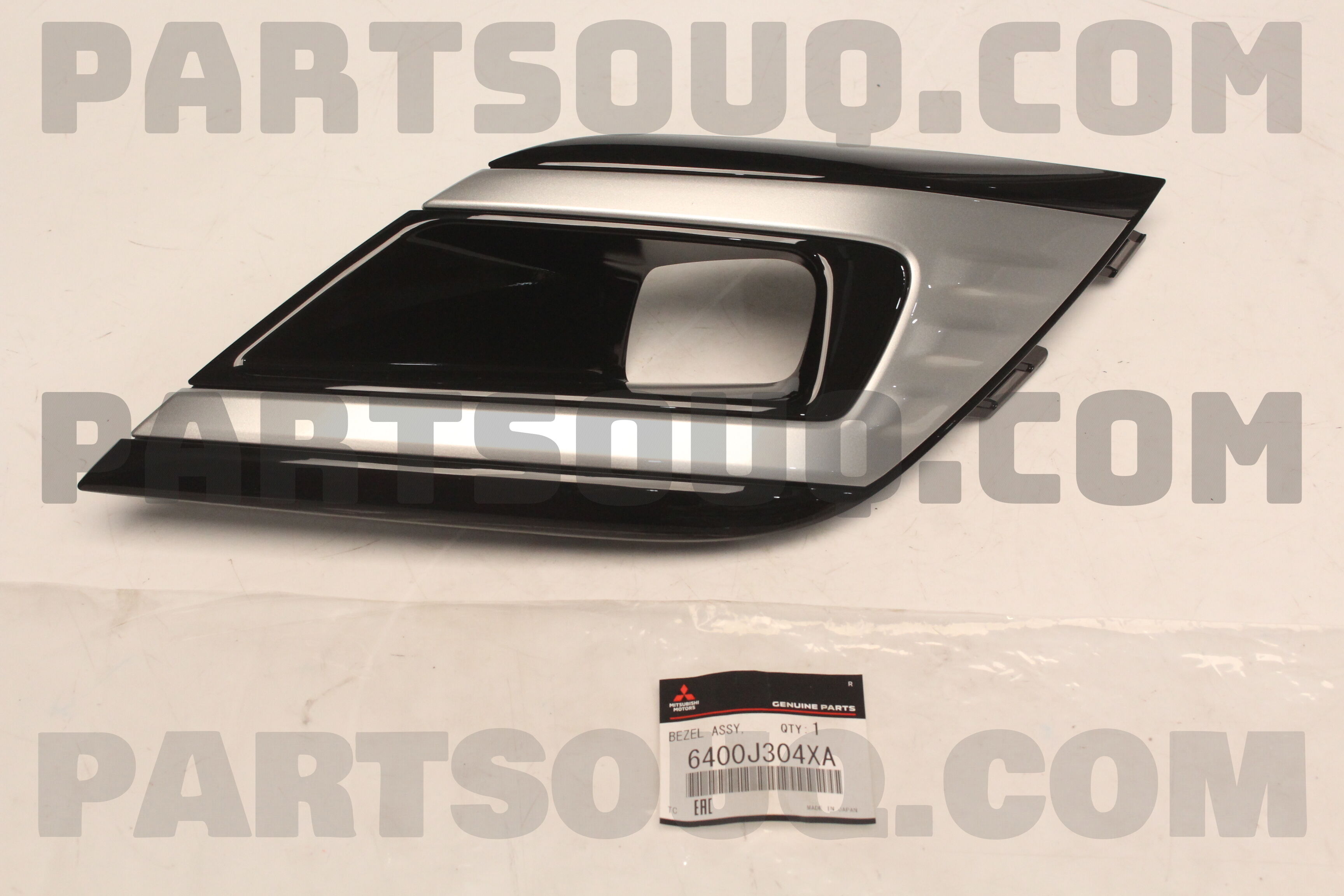 GARNISH,FR BUMPER,RH 6400J304XA | Mitsubishi Parts | PartSouq