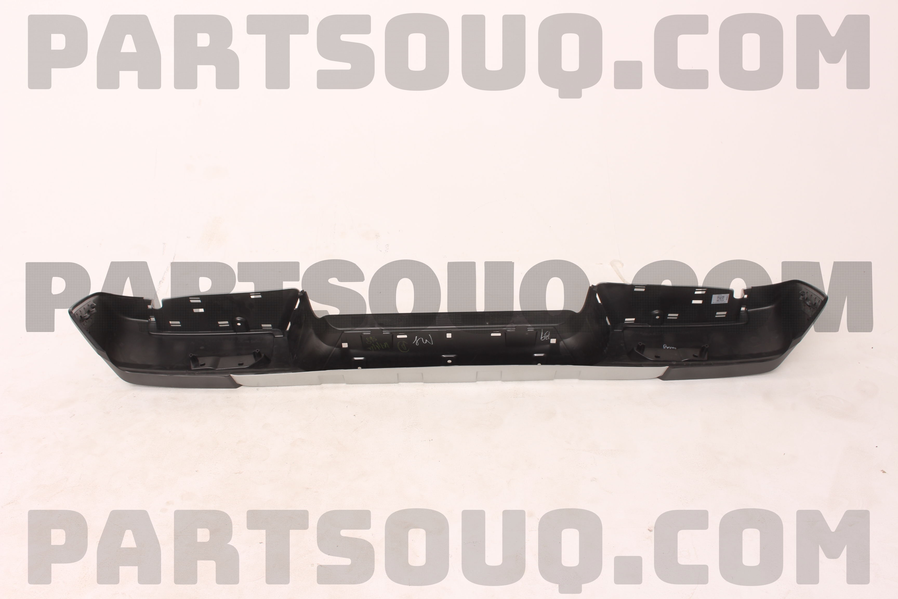 FACE,RR BUMPER 6410CW002P | Mitsubishi Parts | PartSouq