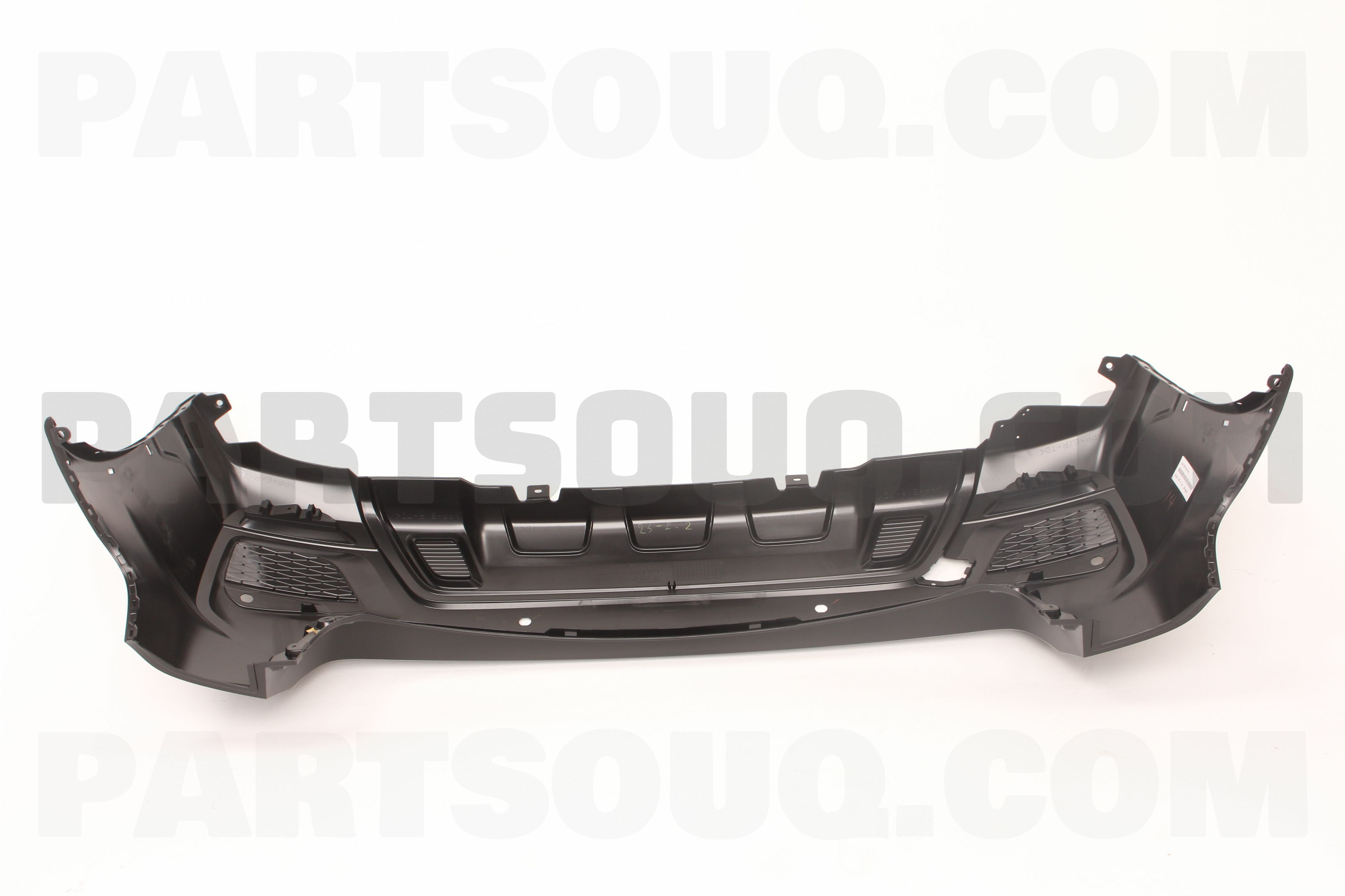 品質は非常に良い 6410F478 BUMPER FACE,RR | PartSouq | Parts FUSO その他