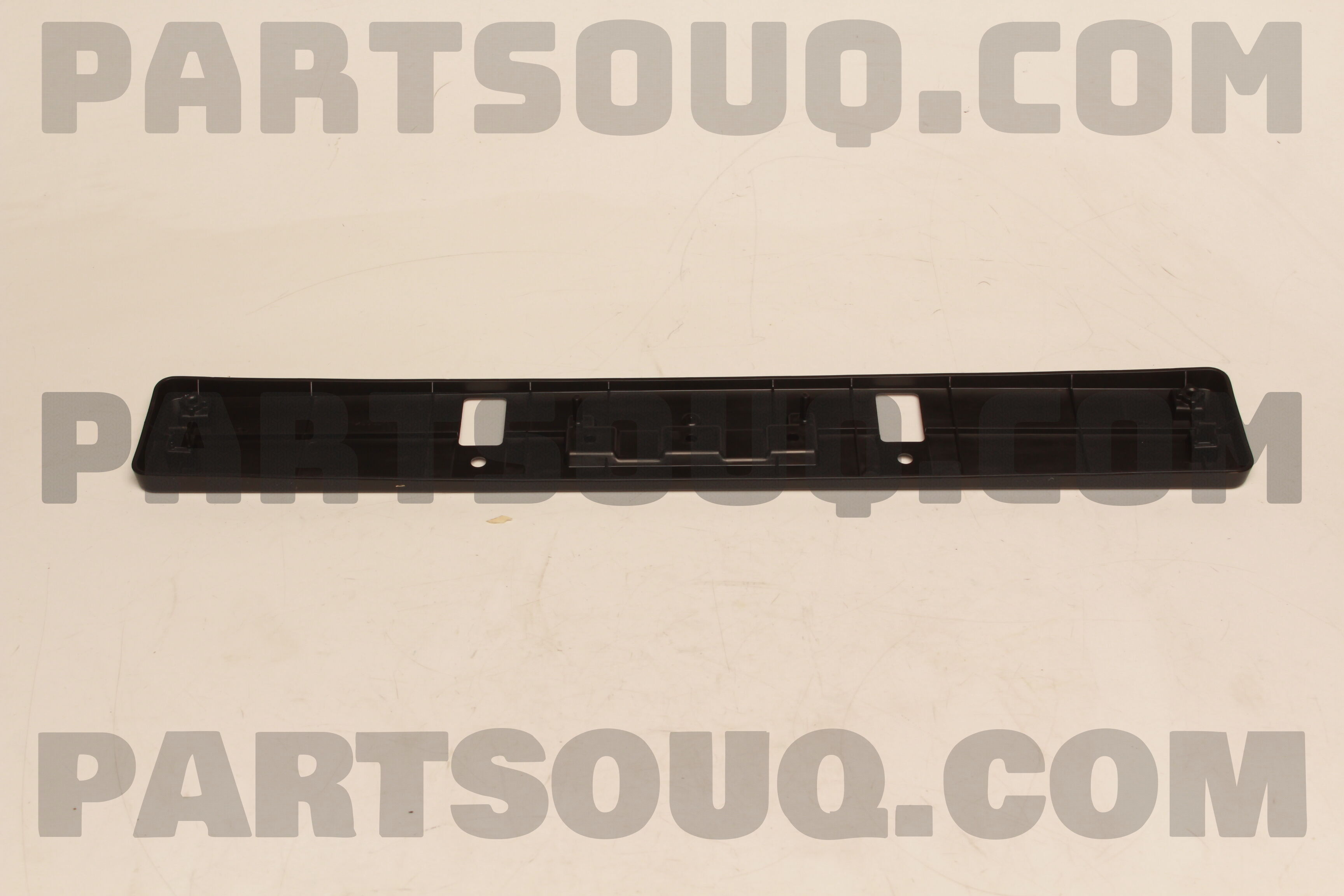 GARNISH,FR LICENSE PLATE 6430A395 | Mitsubishi Parts | PartSouq