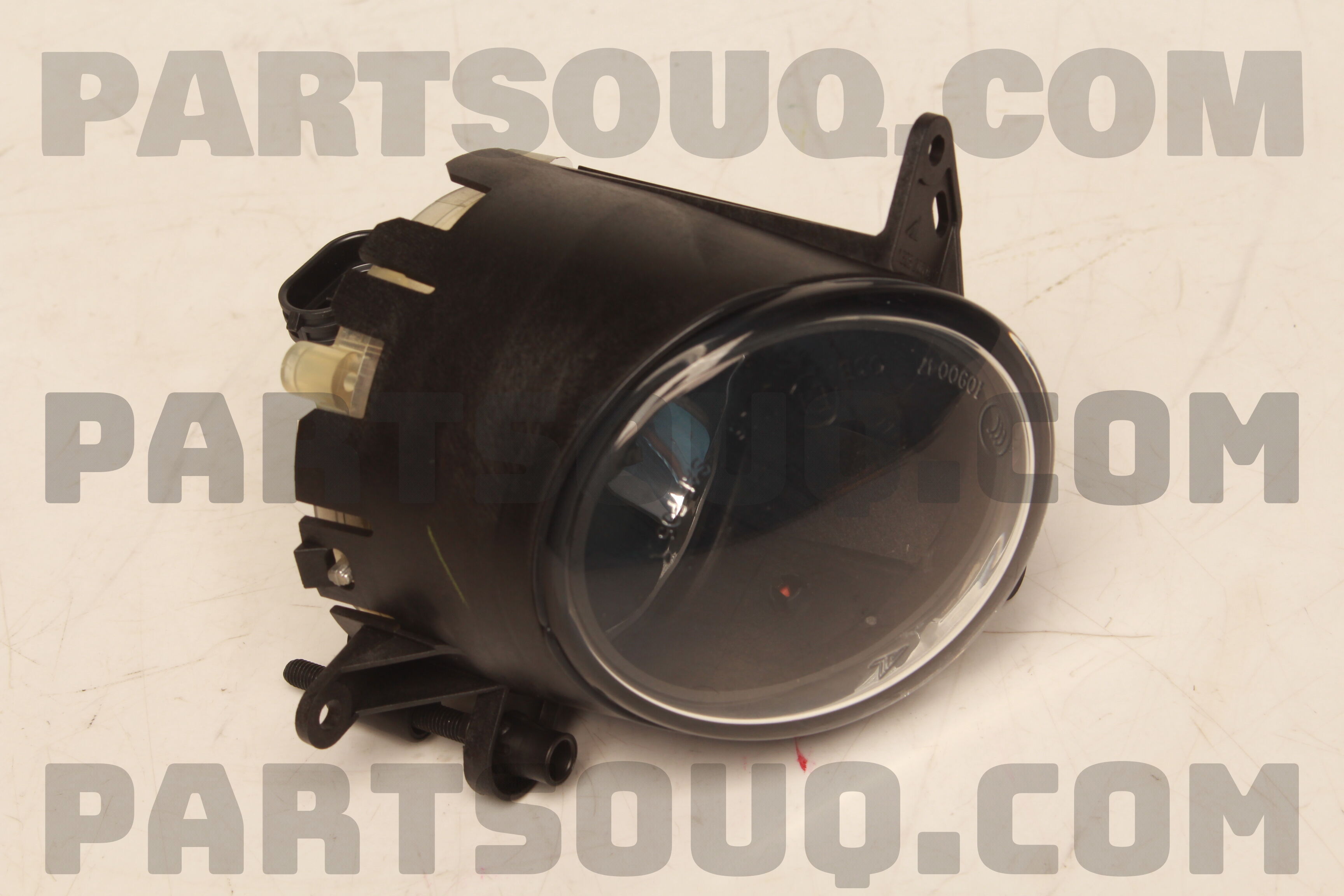 LAMP ASSY,FOG,FR LH 8321A663 | Mitsubishi Parts | PartSouq