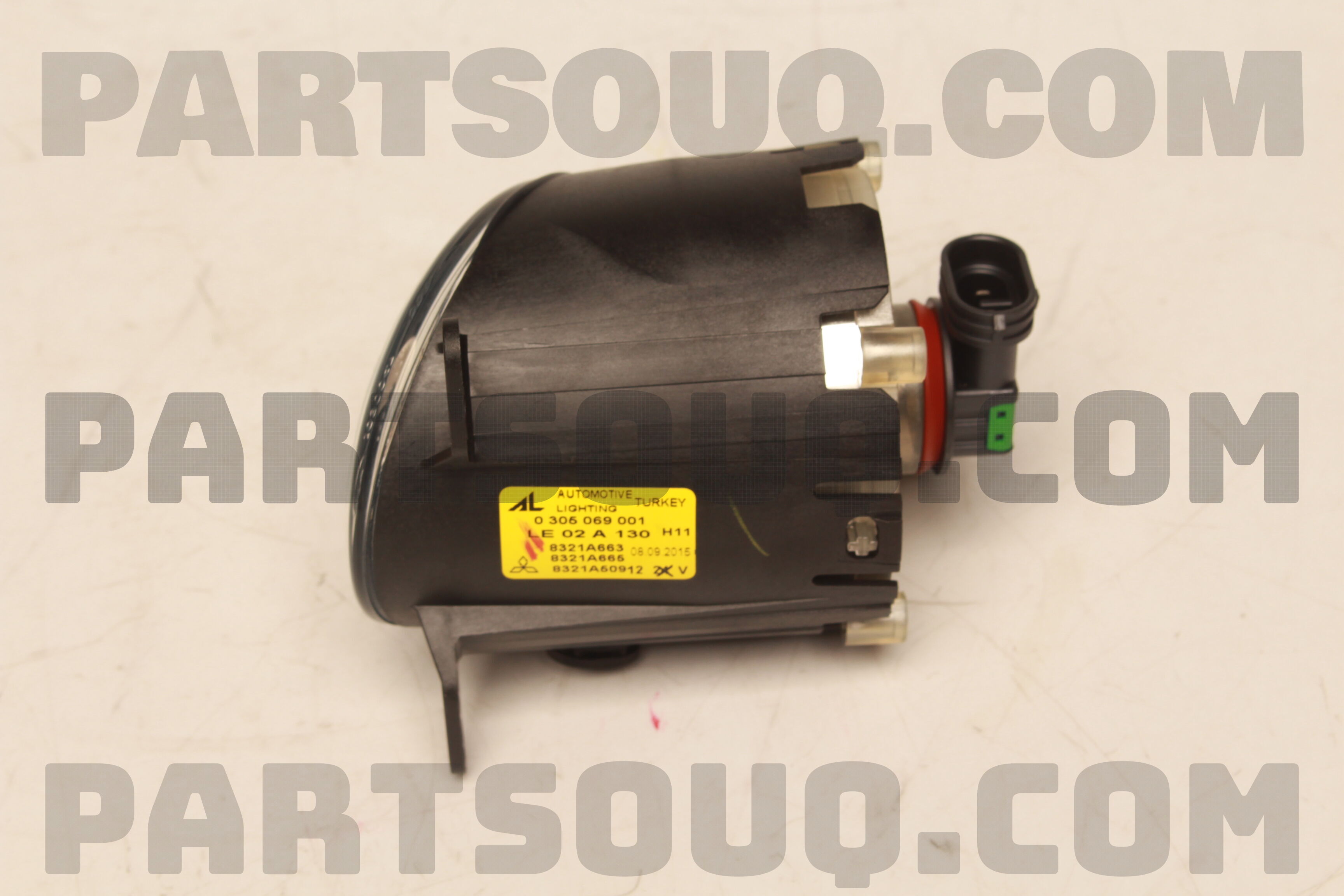 LAMP ASSY,FOG,FR LH 8321A663 | Mitsubishi Parts | PartSouq