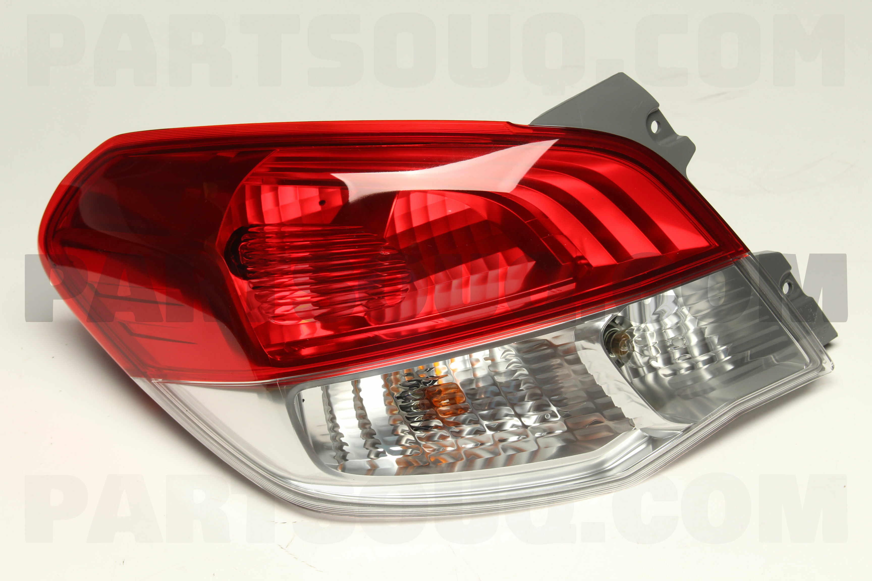 LAMP ASSY,COMB,RR LH 8330A851 | Mitsubishi Parts | PartSouq