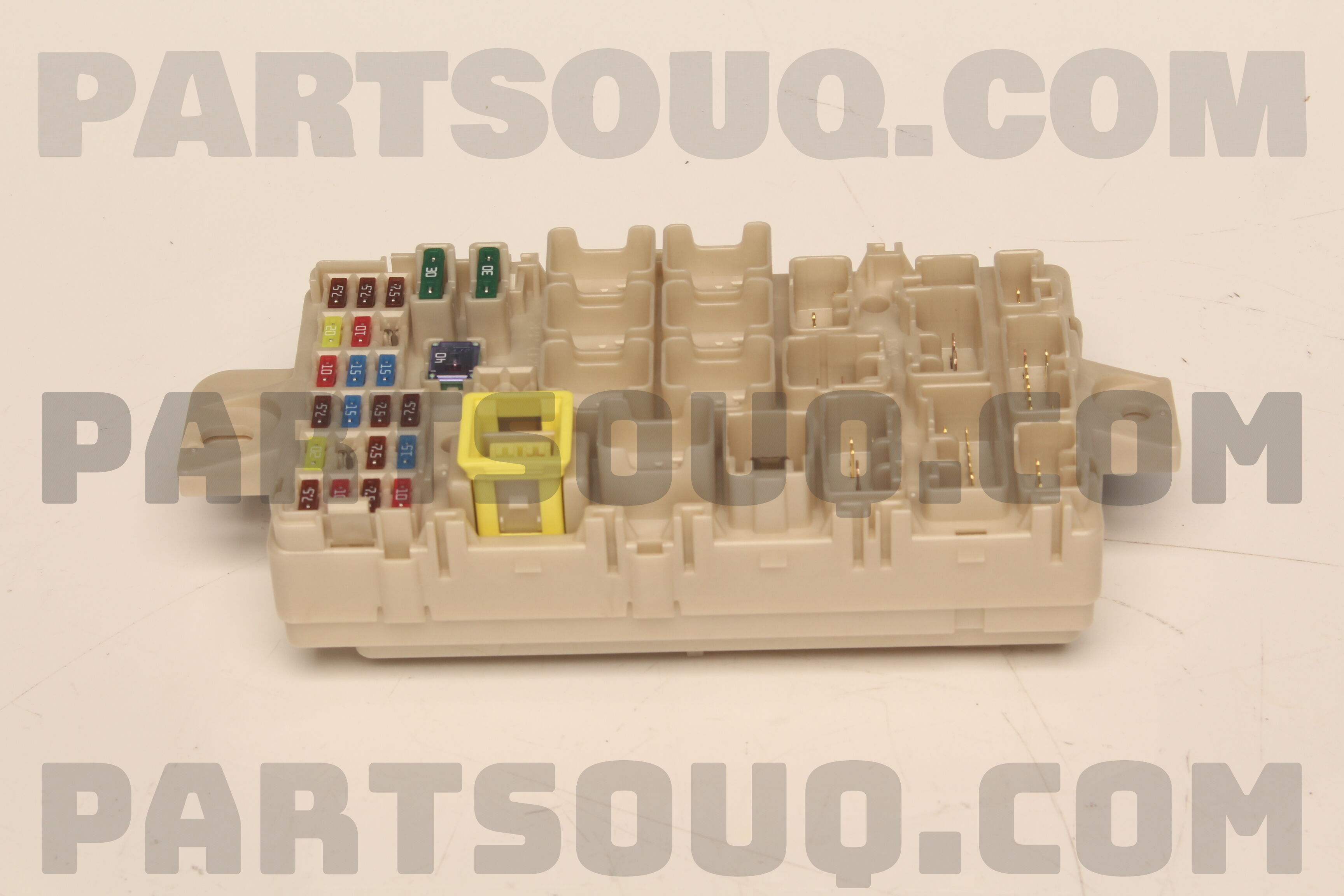 BLOCK,CHASSIS HARNES 8565A370 | Mitsubishi Parts | PartSouq