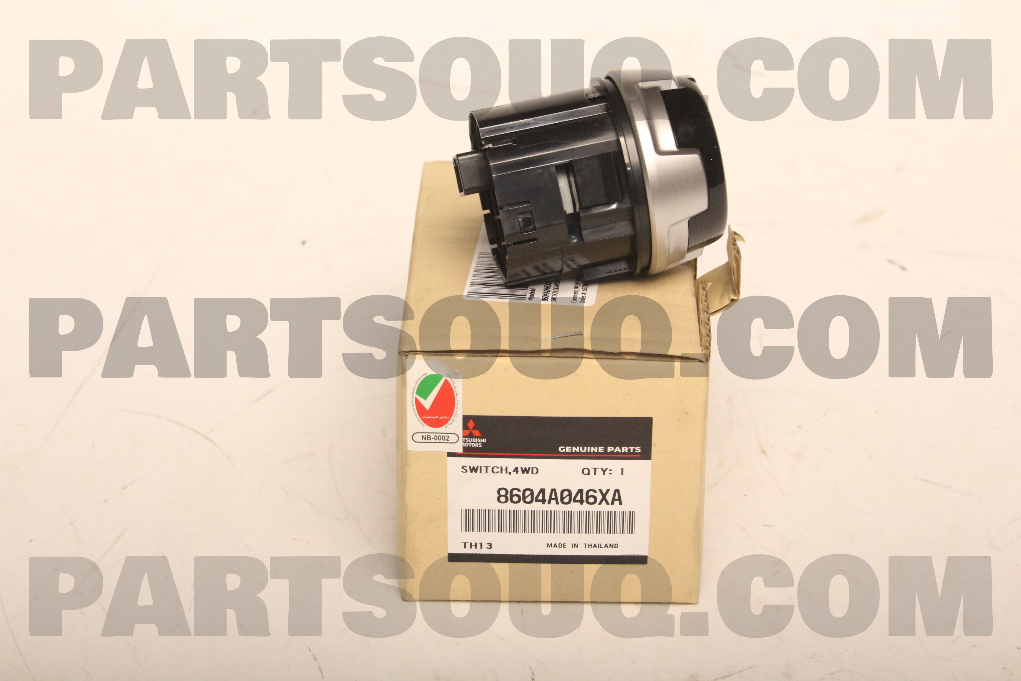 海外個人輸入 SWITCH,GEARSHIFT 4WD PartSouq | Parts Mitsubishi | 8604A046XA ライト・ランタン