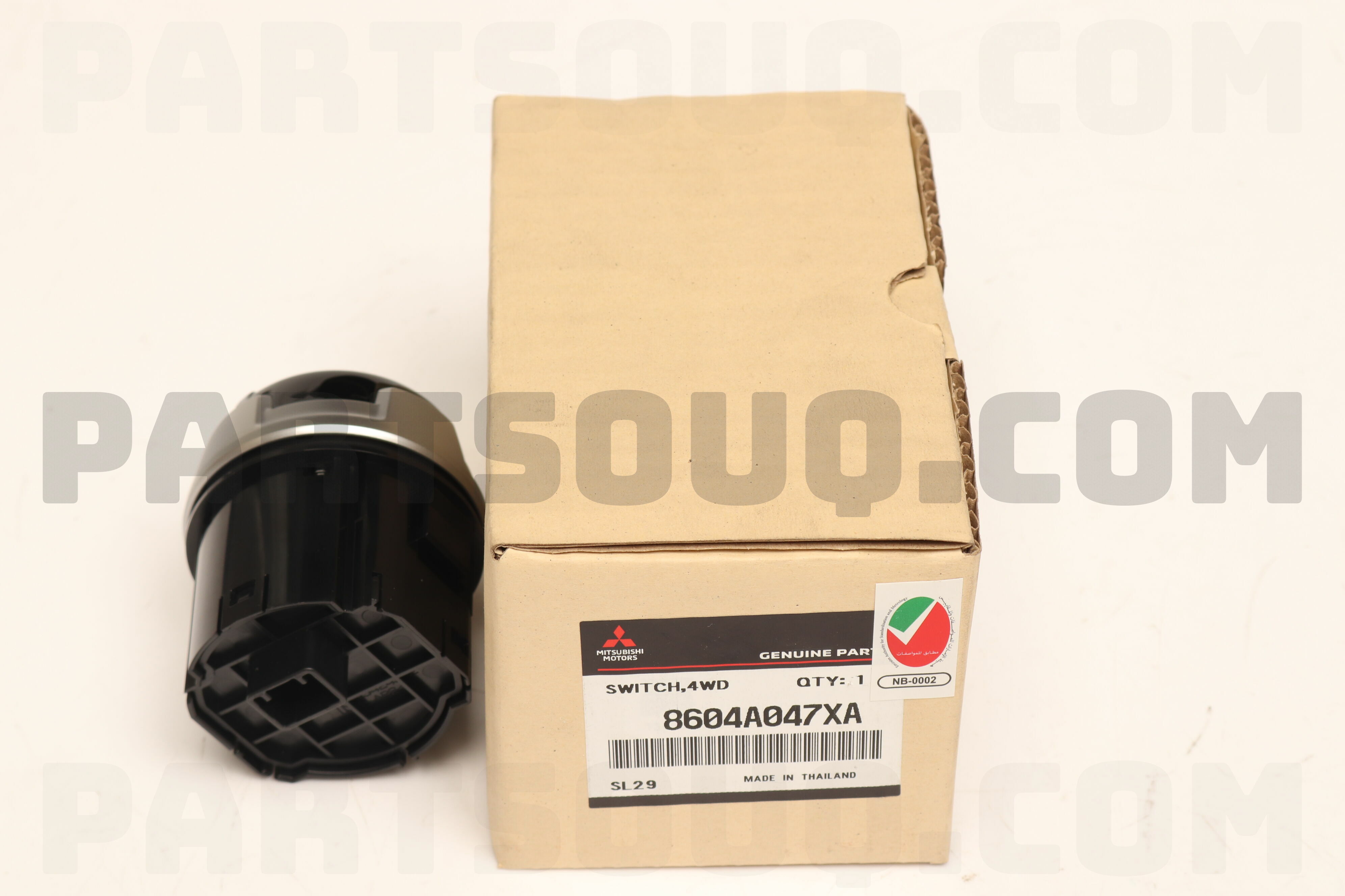 海外並行輸入正規品 8604A047XA 4WD SWITCH,GEARSHIFT | PartSouq | Parts Mitsubishi カーテン