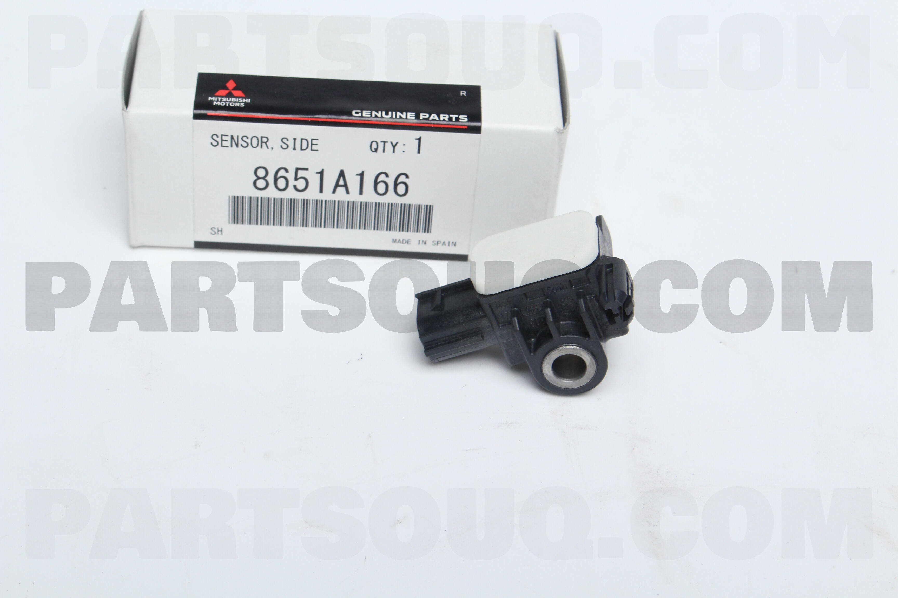 8651A228WB Mitsubishi OEM Genuine Sensor Blind Spot Warning
