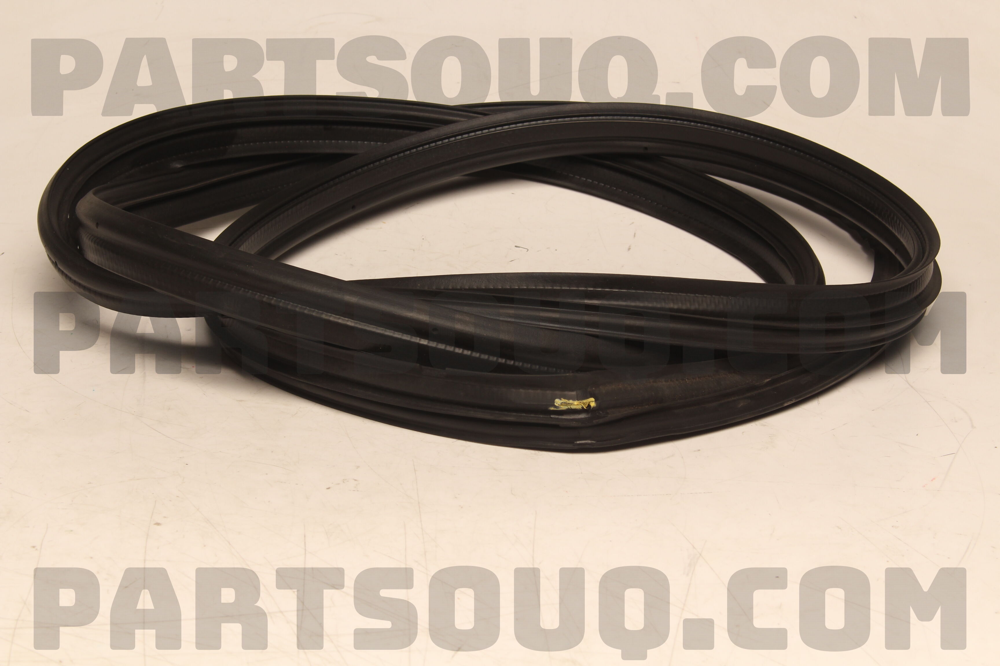 W/STRIP,BACK DOOR OPENING MB669334 | Mitsubishi Parts | PartSouq