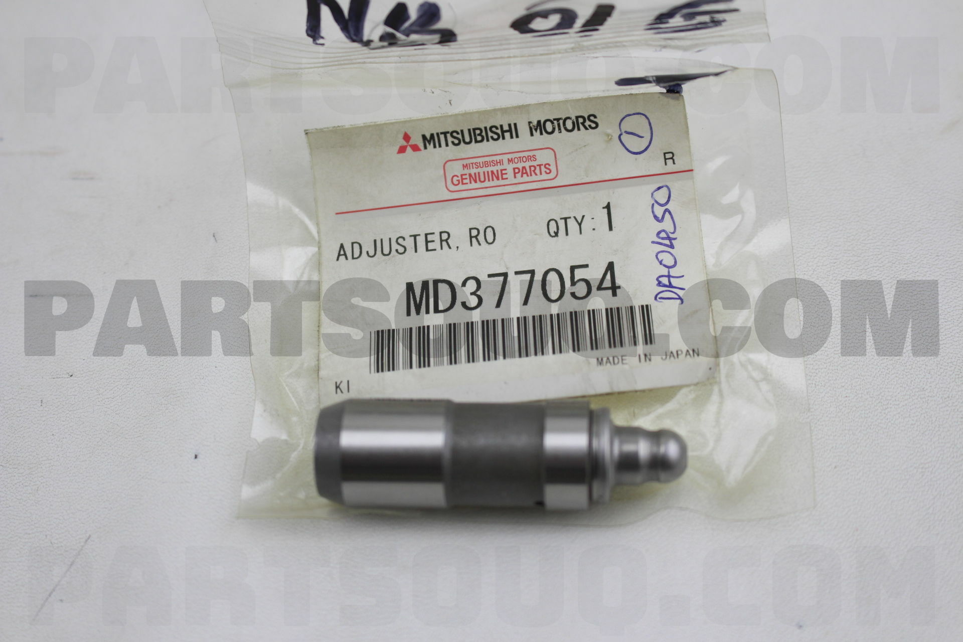 ADJUSTER,ROCKER ARM LASH MD377054, Mitsubishi Parts