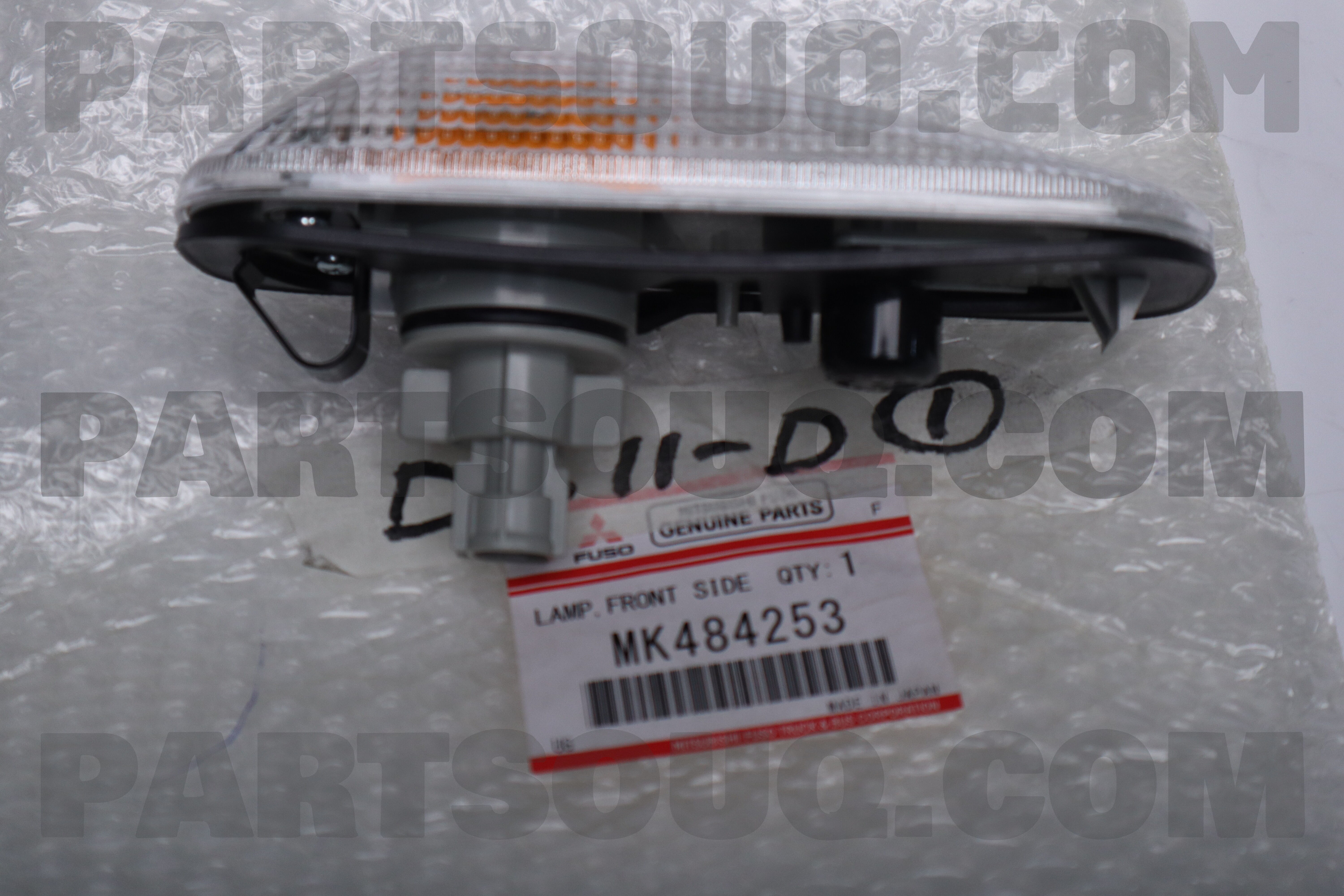 LAMP ASSY,SIDE T/SIG MK484253 | FUSO Parts | PartSouq