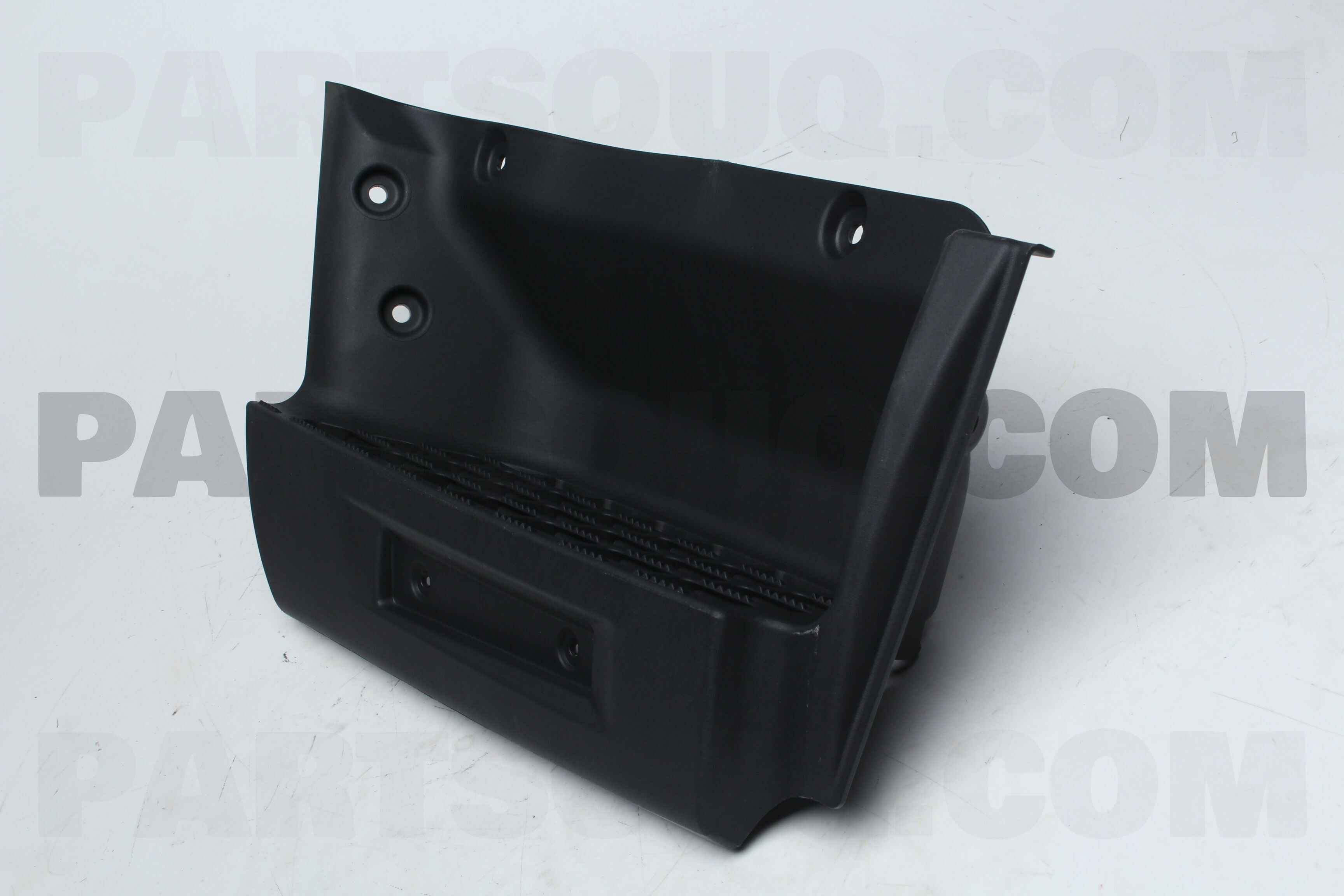 STEP,FRSIDE,RH MK676951 Mitsubishi Parts PartSouq