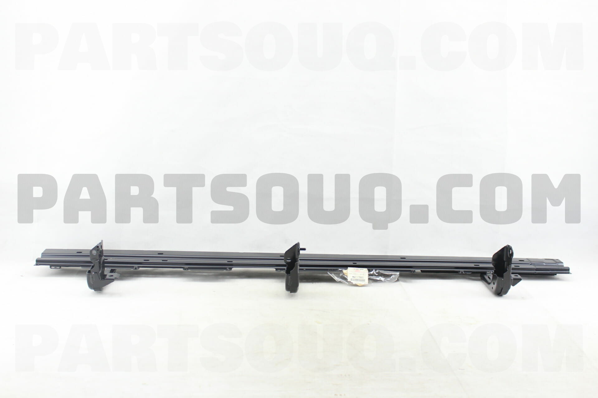 STEP,SIDE,LH MN117885 | Mitsubishi Parts | PartSouq