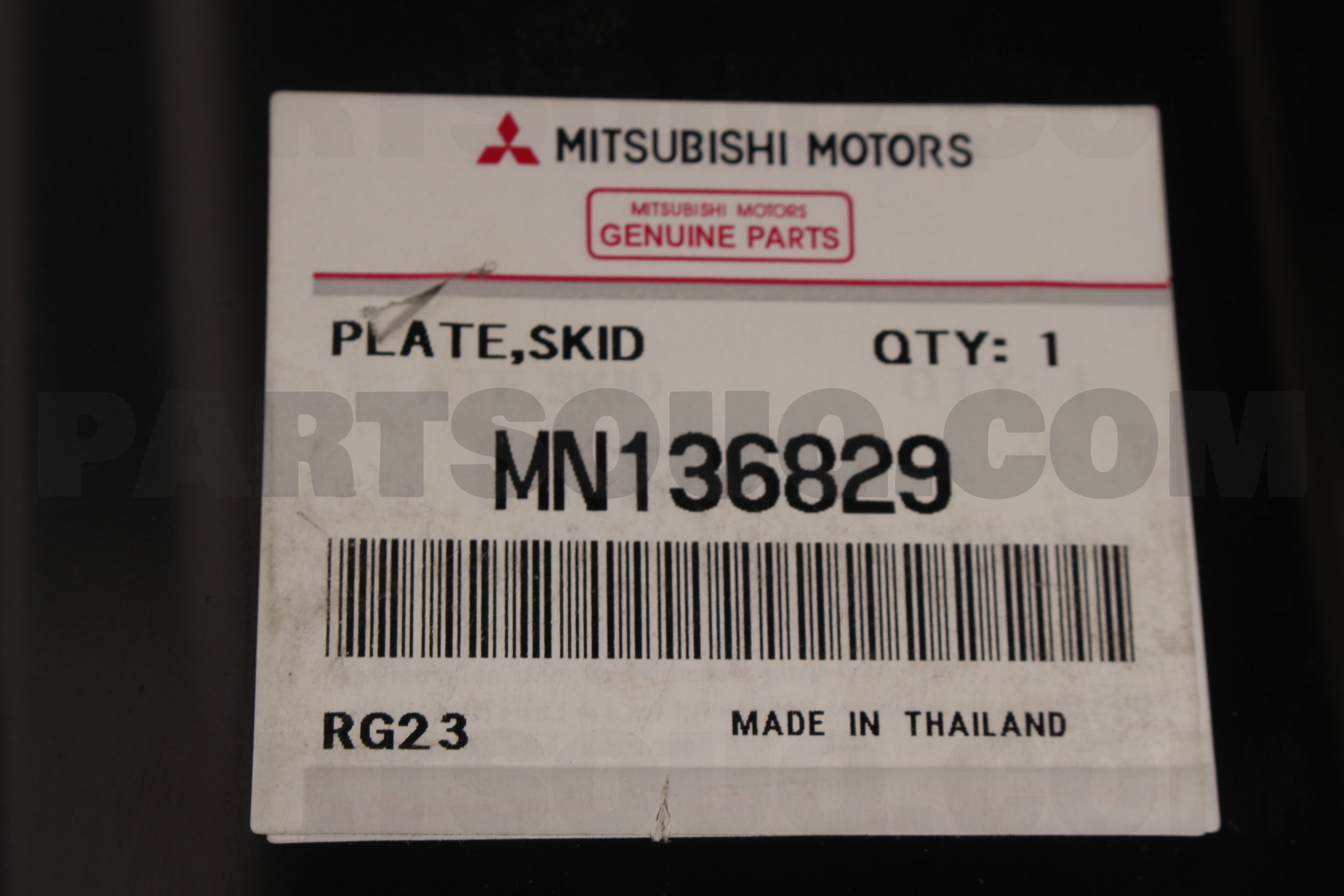 PLATE,UNDER SKID MN136829 | Mitsubishi Parts | PartSouq