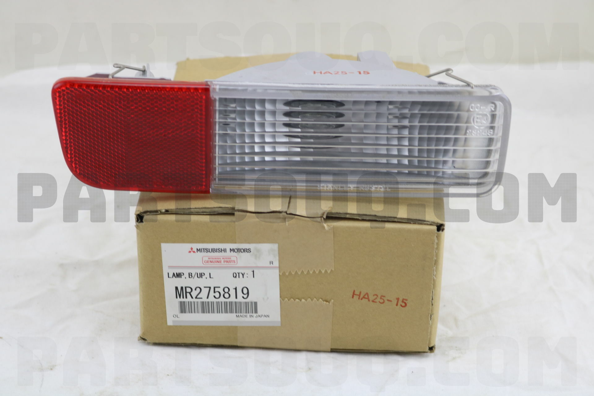 Mitsubishi Montero Pajero V63W V73W RVR N61W OEM Genuine Backup Lamp LH MR275819
