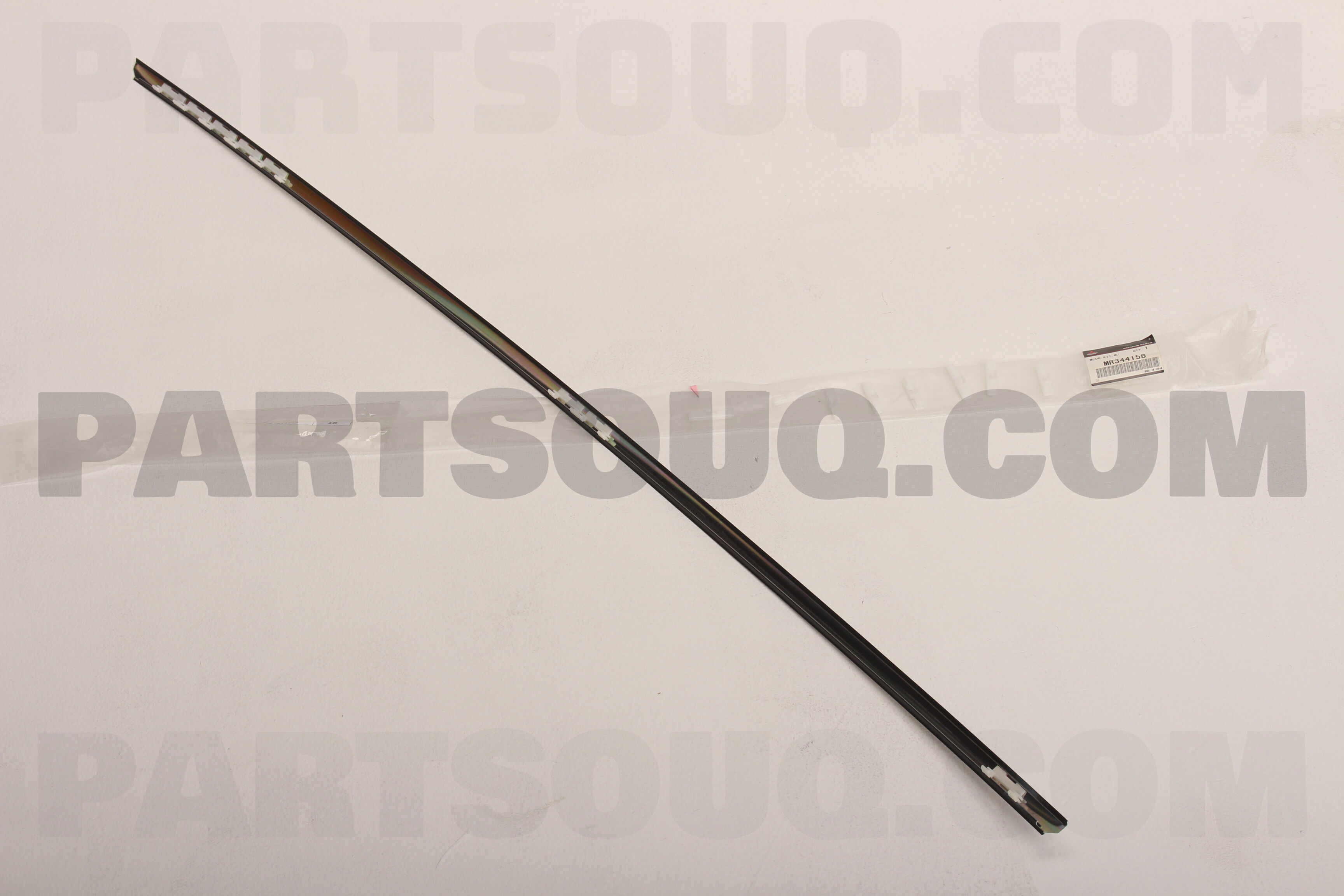 MOULDING,WINDSHIELD MR344158 | Mitsubishi Parts | PartSouq