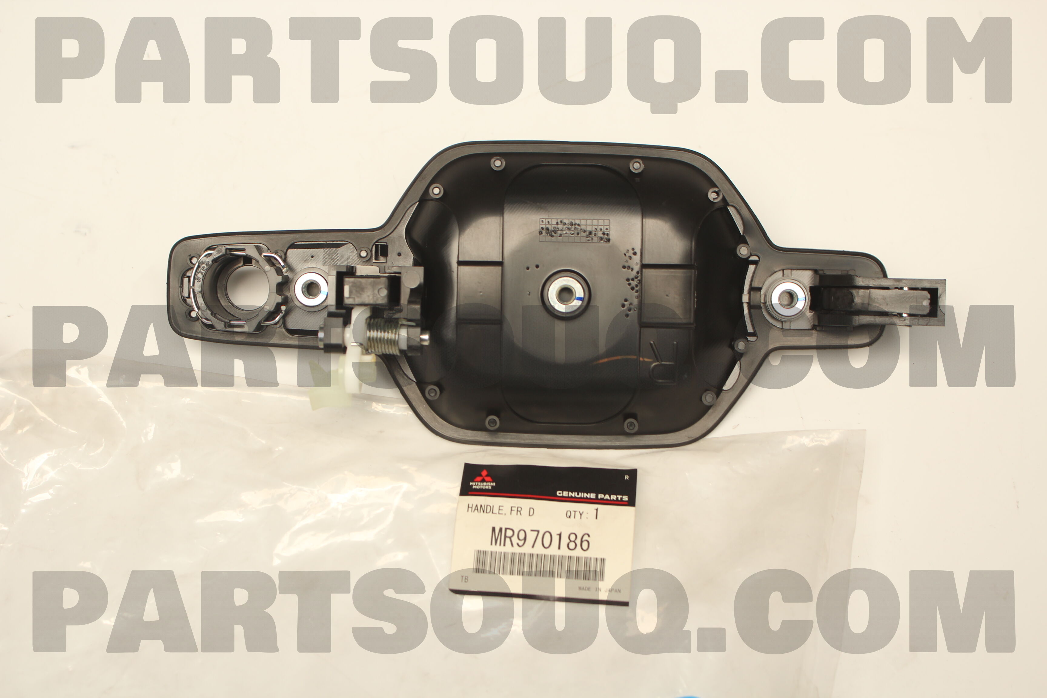 HANDLE,FR DOOR OUTSIDE,RH MR970186 | Mitsubishi Parts | PartSouq
