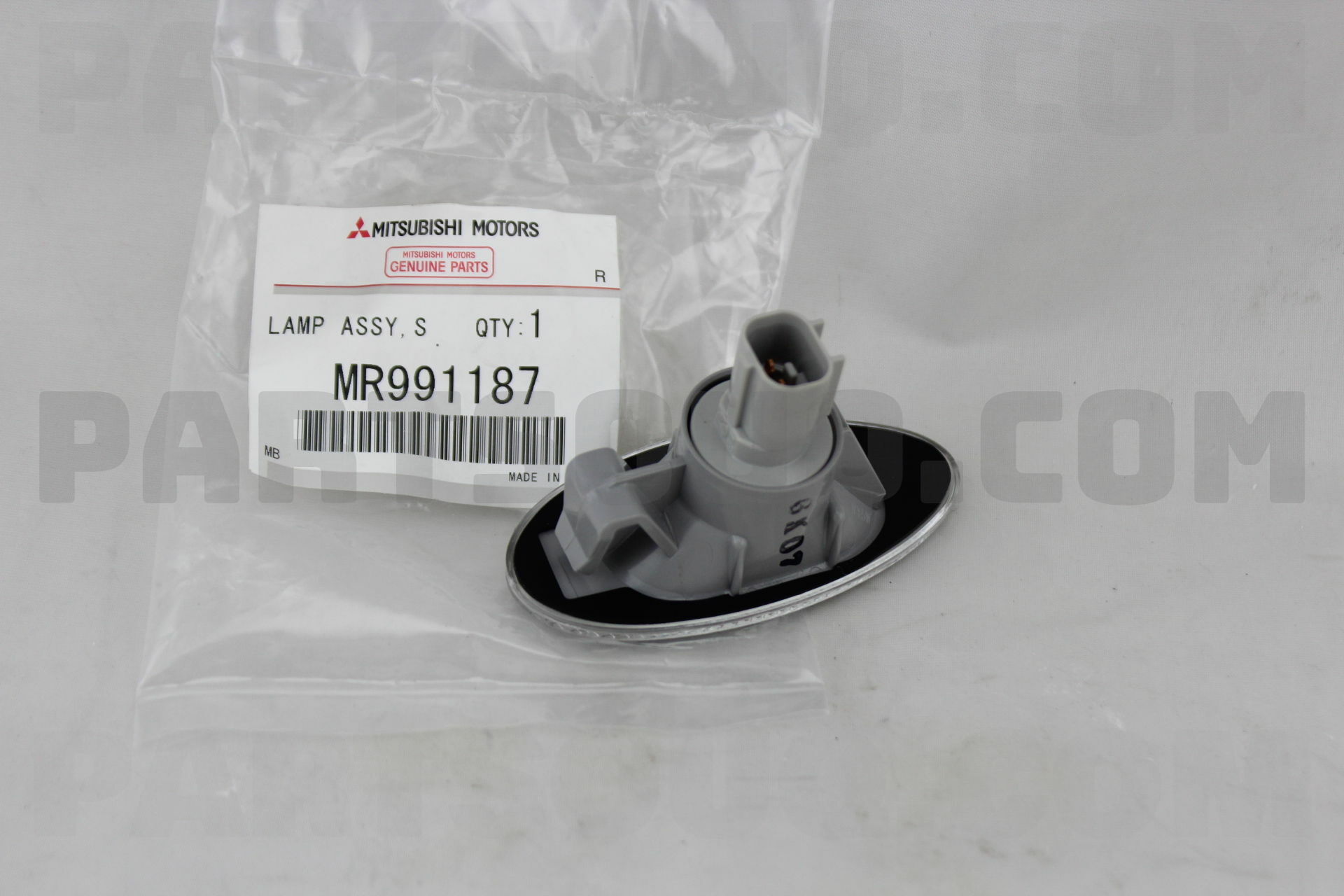 MR991187 Mitsubishi LAMP ASSY,SIDE T/SIG,FR